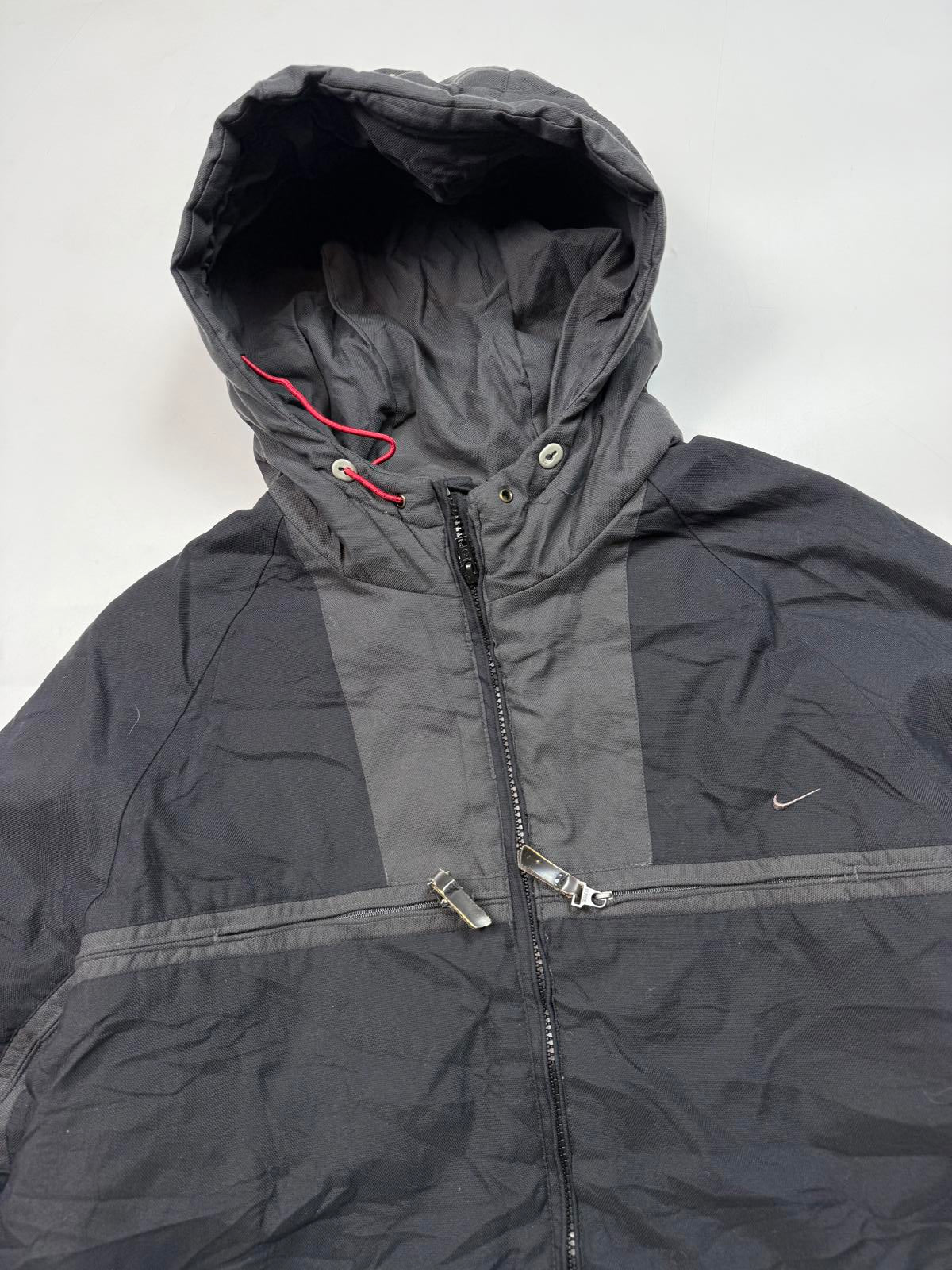 Vintage Nike insulated hooded jacket (L)