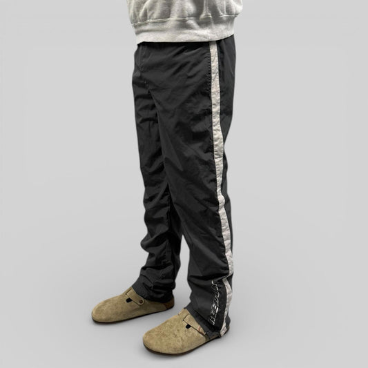 Vintage Reebok baggy track pants (S)