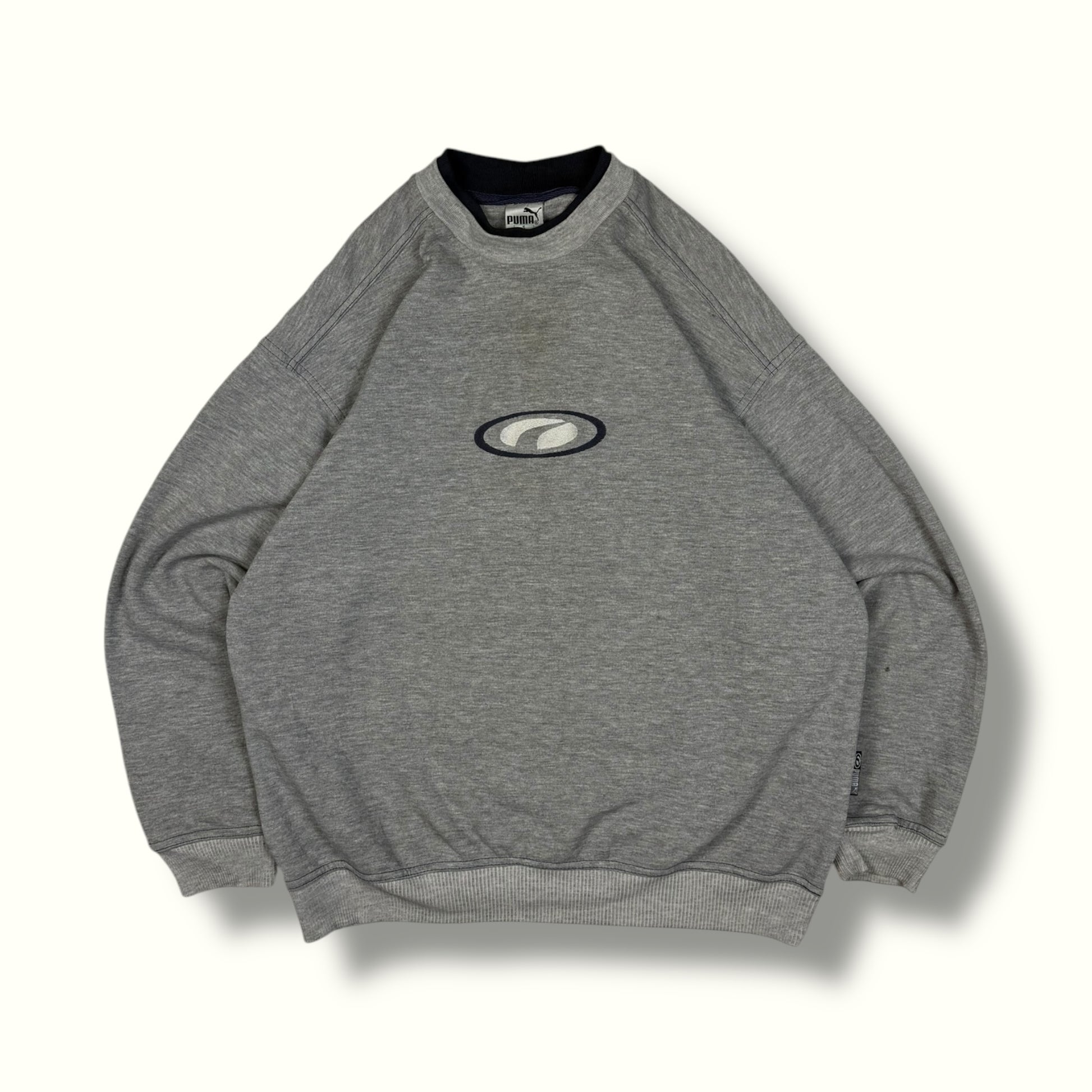 Vintage 1980s puma sweatshirt grey