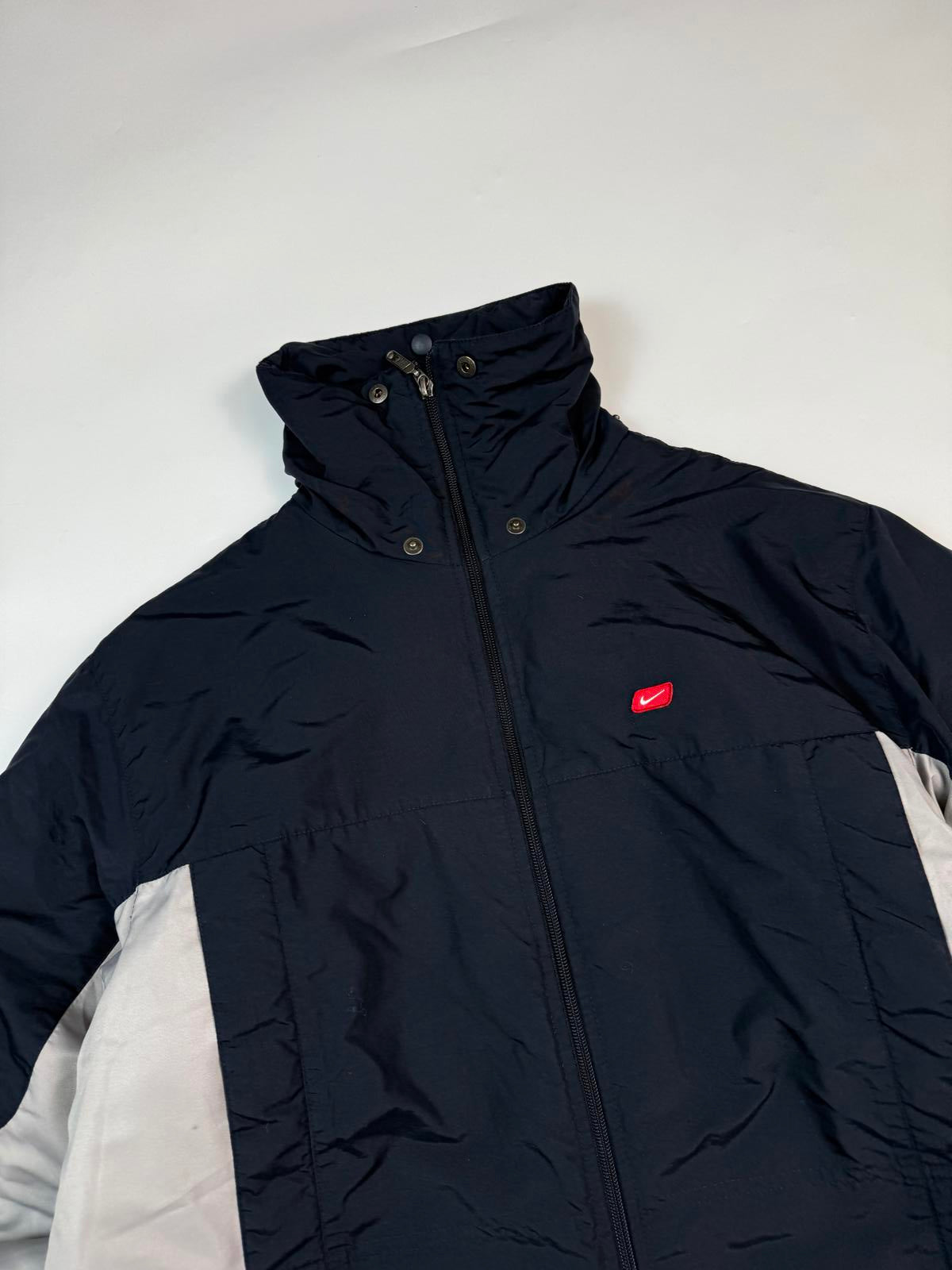 Vintage Nike padded winter jacket (L)