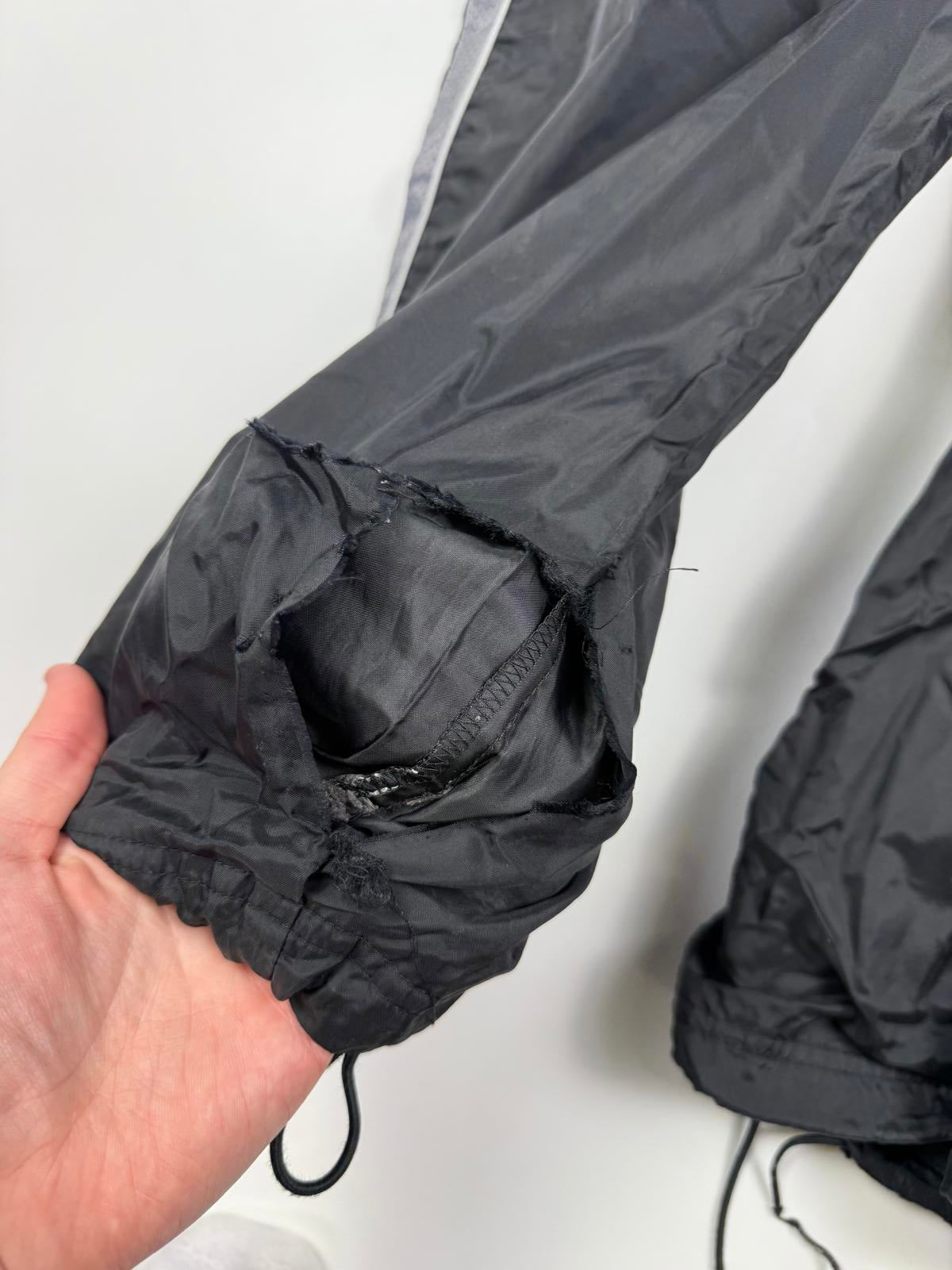 Vintage Nike baggy track pants (L)