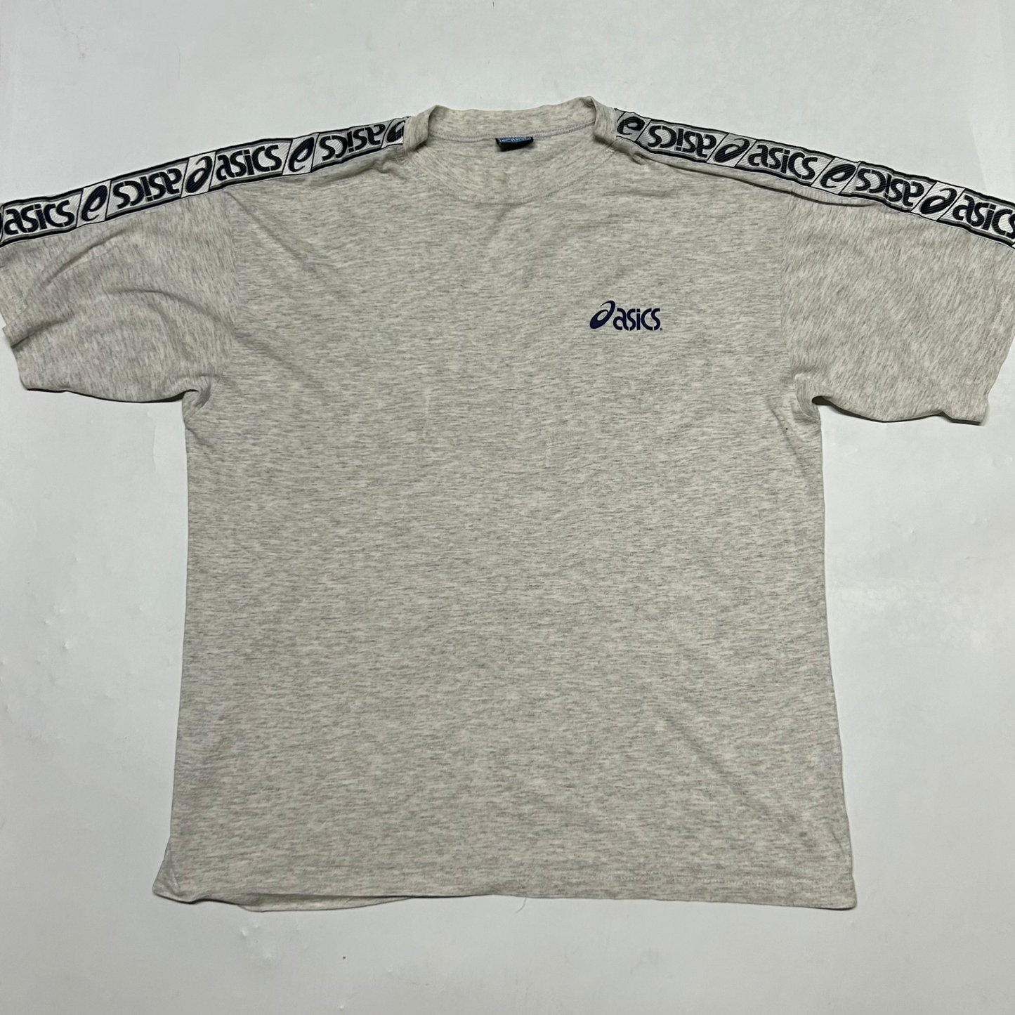 Vintage Asics t shirt (XL)