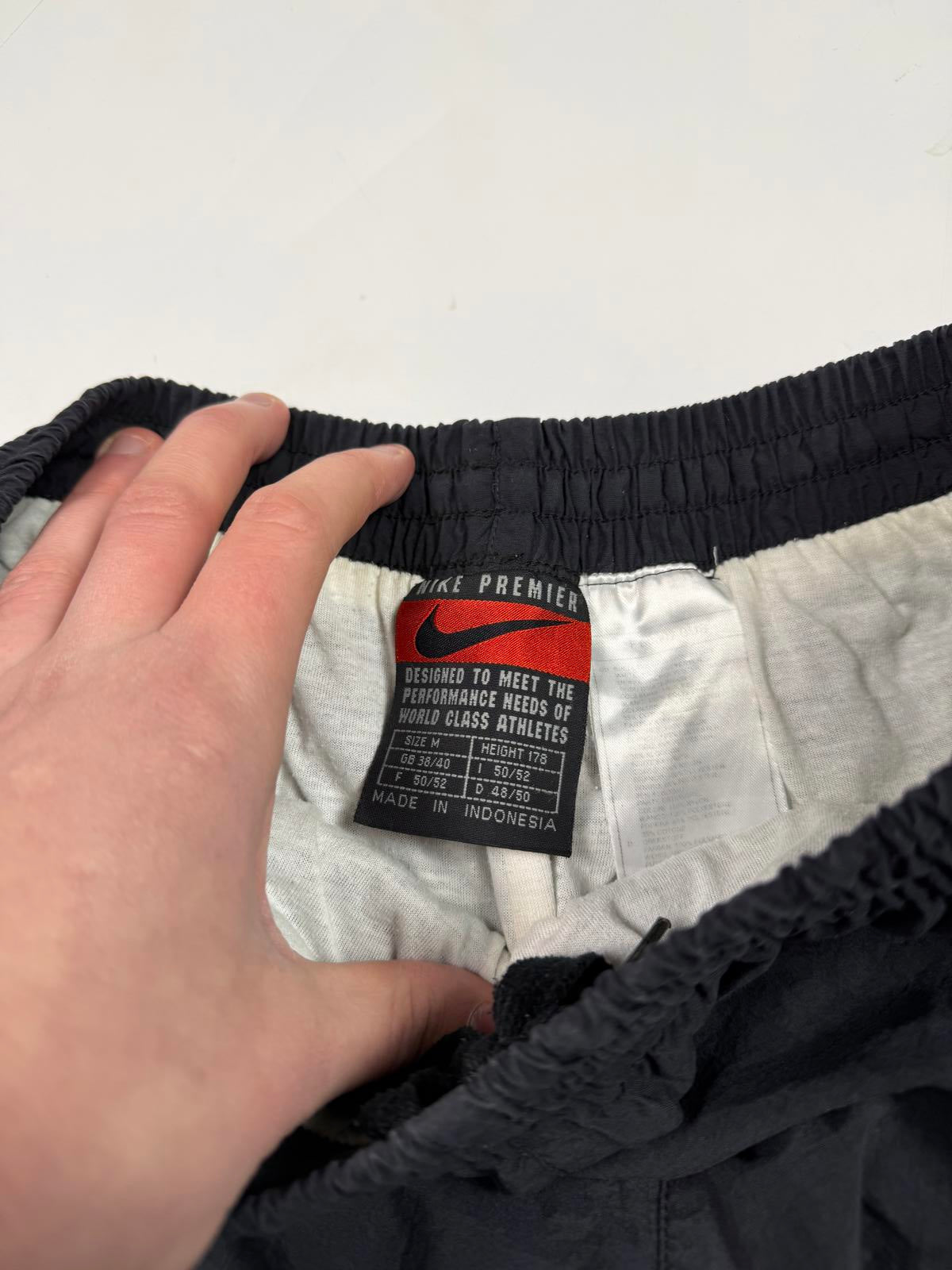 Vintage Borussia Dortmund 1996/97 Nike premier track pants (M)