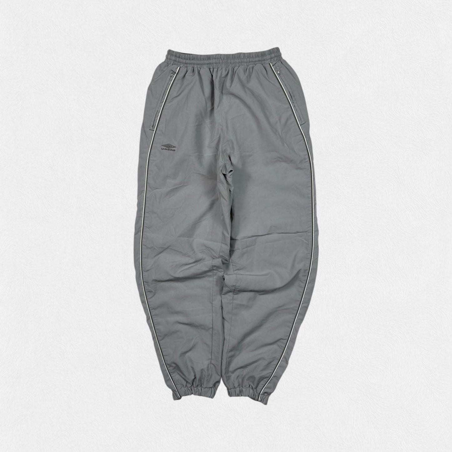 Vintage Umbro spell out baggy track pants (S)