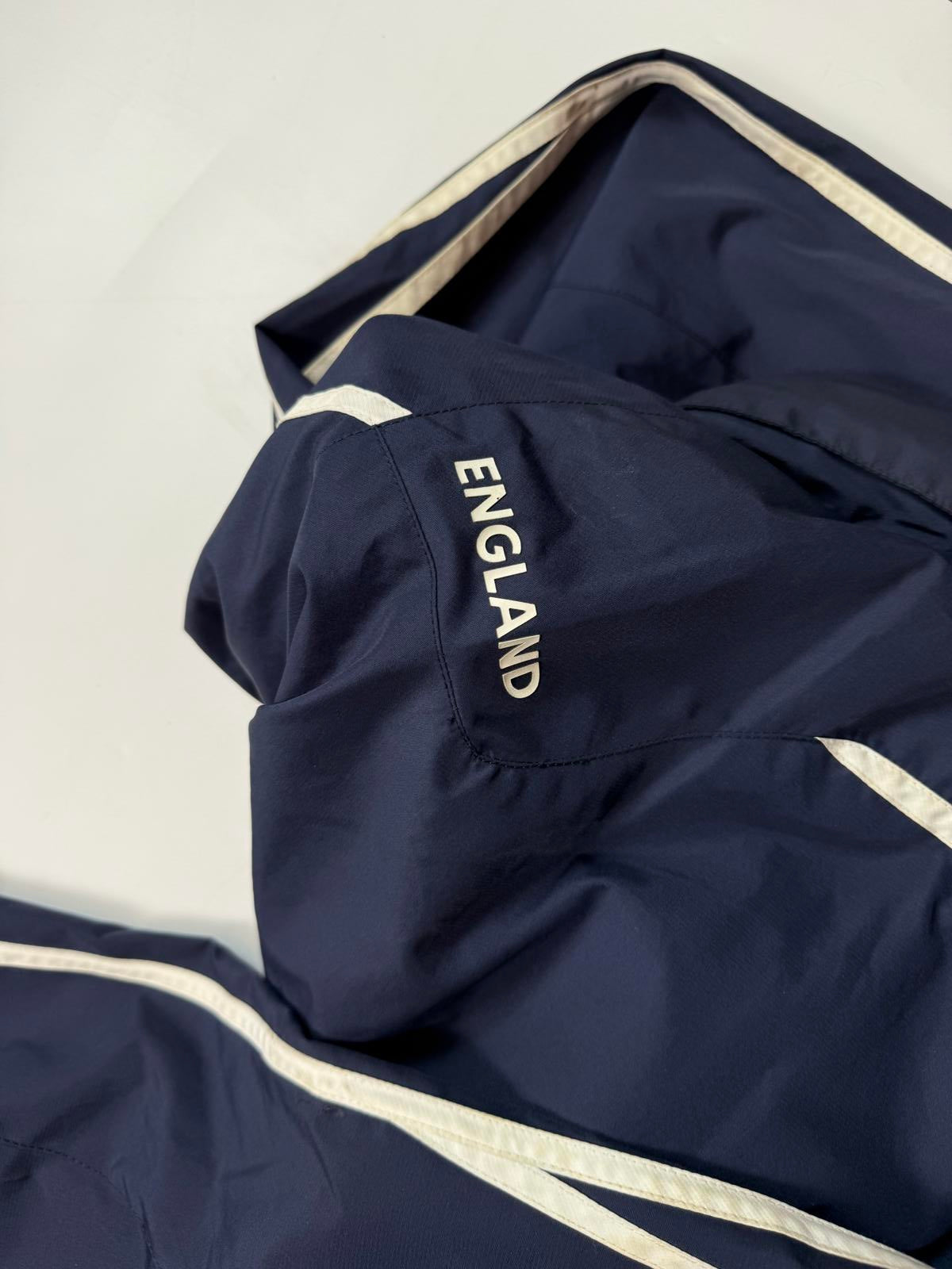 Vintage England 2007/08 Umbro football training jacket (XXL)