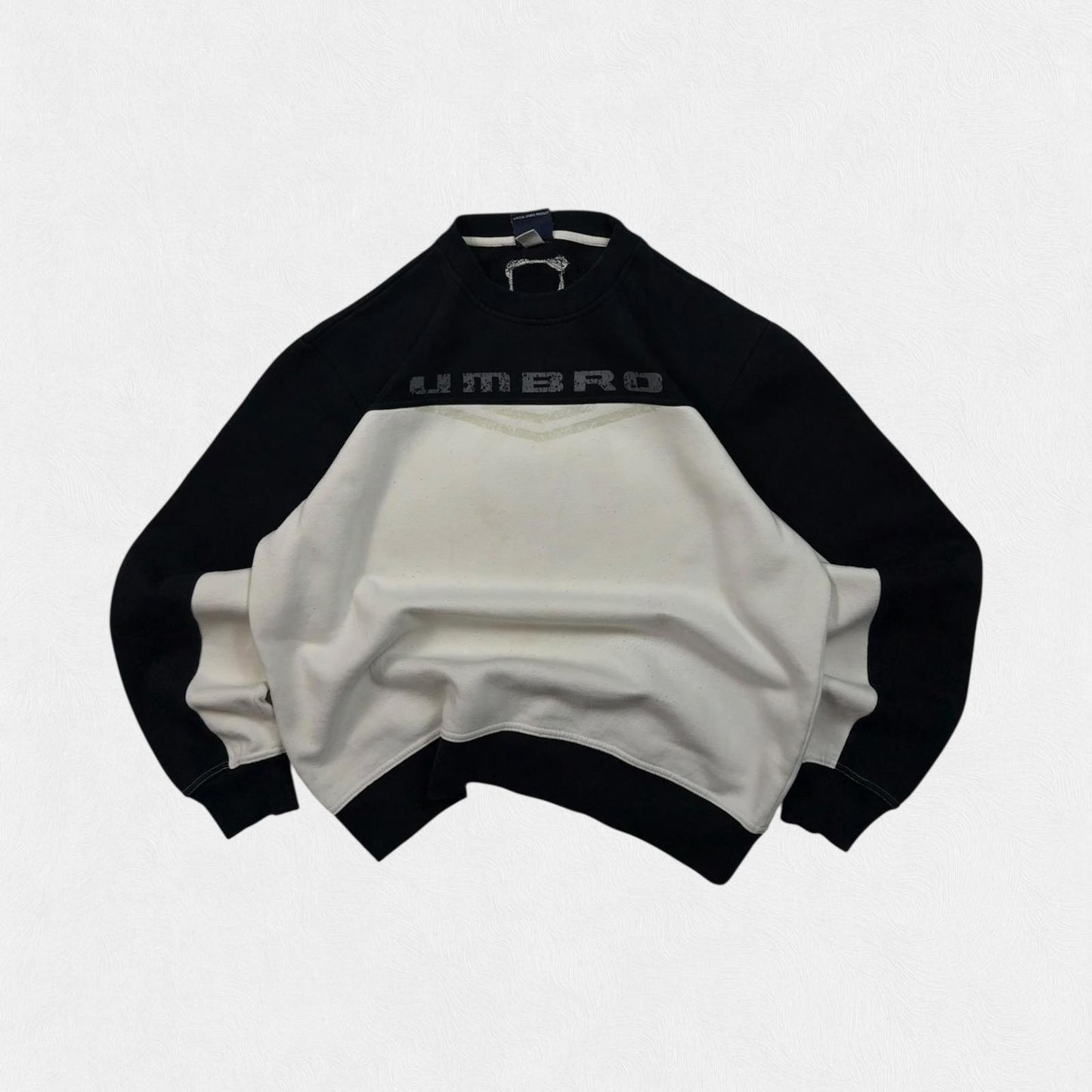 Vintage Umbro spell out sweatshirt (L)