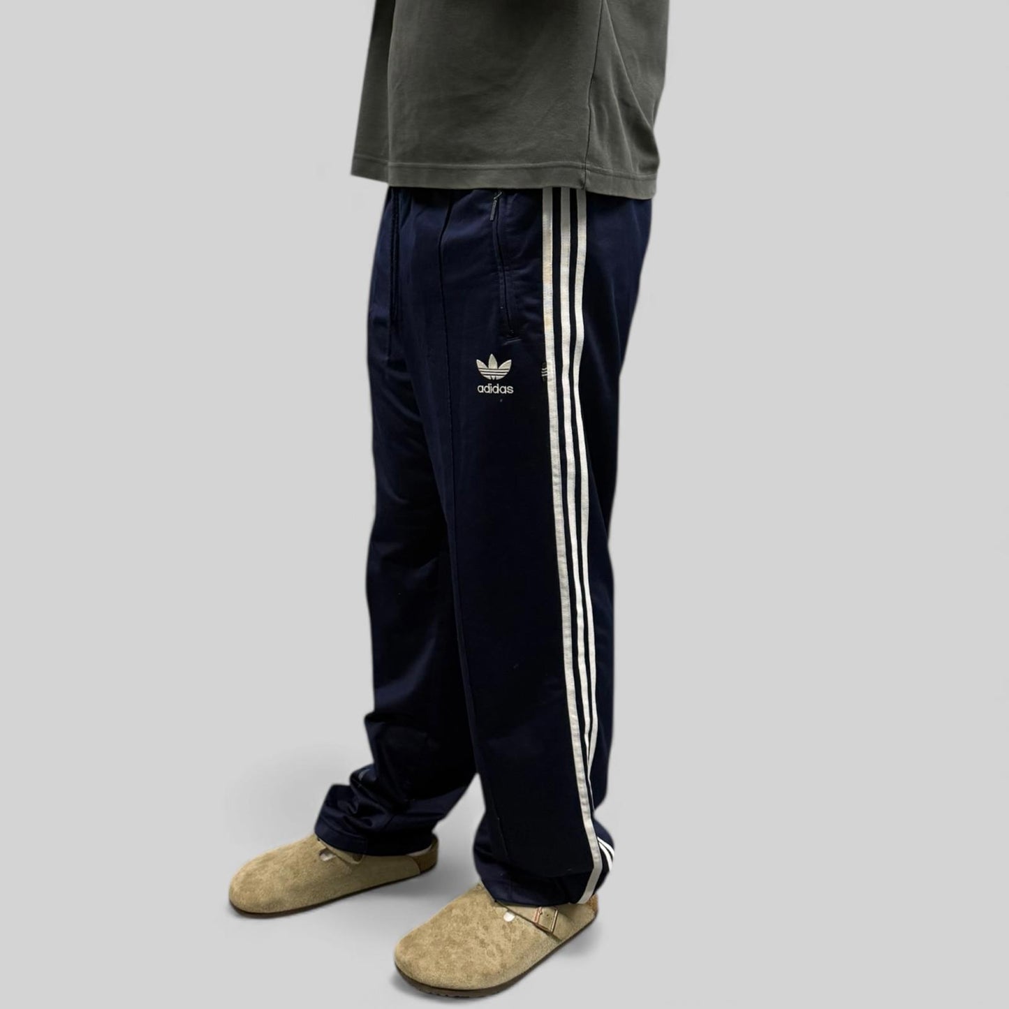 Vintage 90s adidas originals baggy track pants (L)