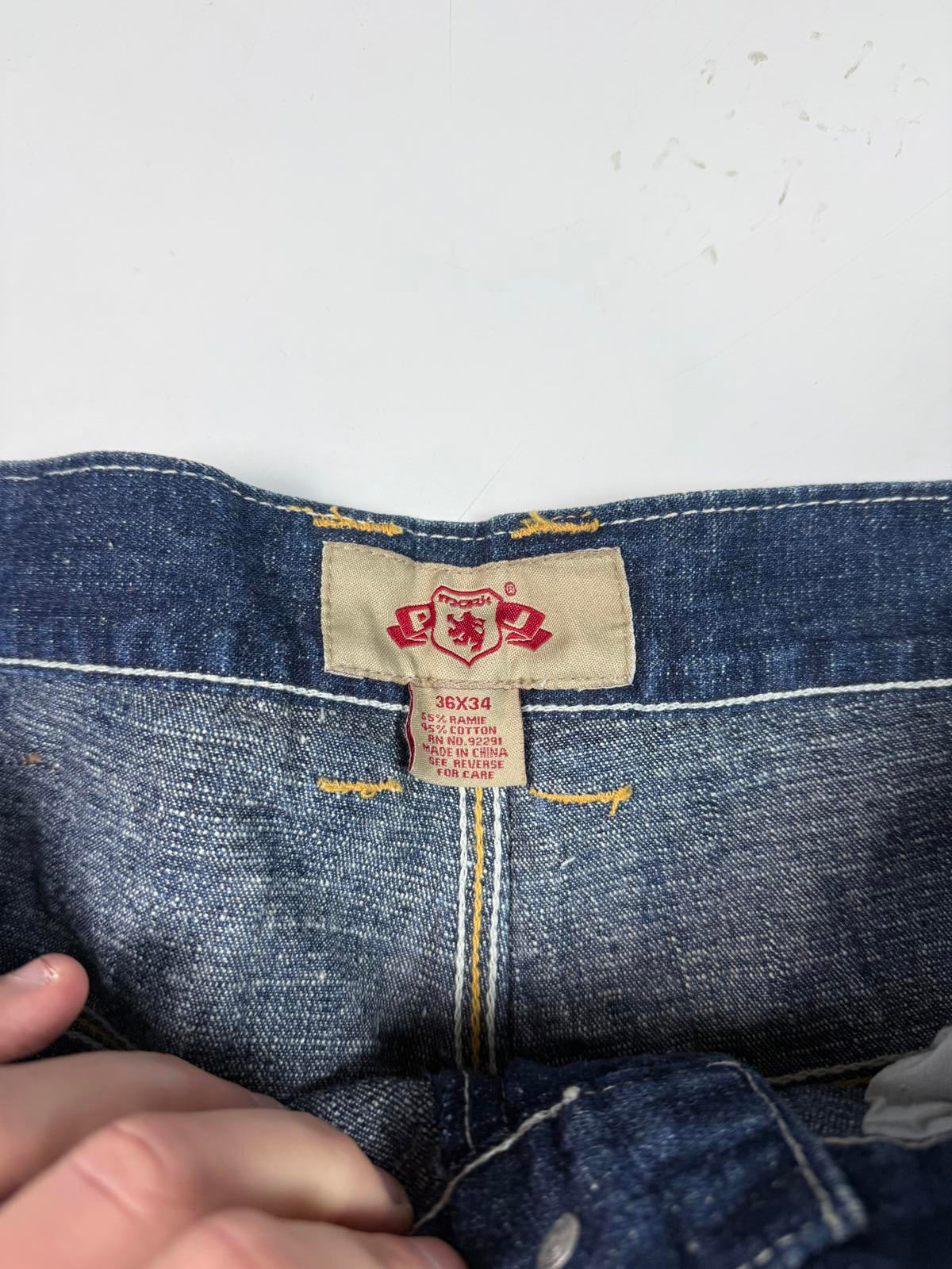 Vintage Y2K baggy hip hop Jeans (W34)