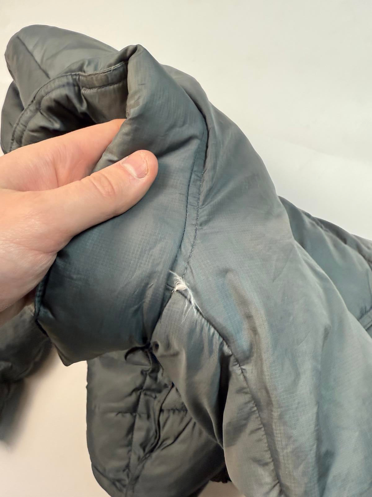 Vintage Nike puffer jacket (S)