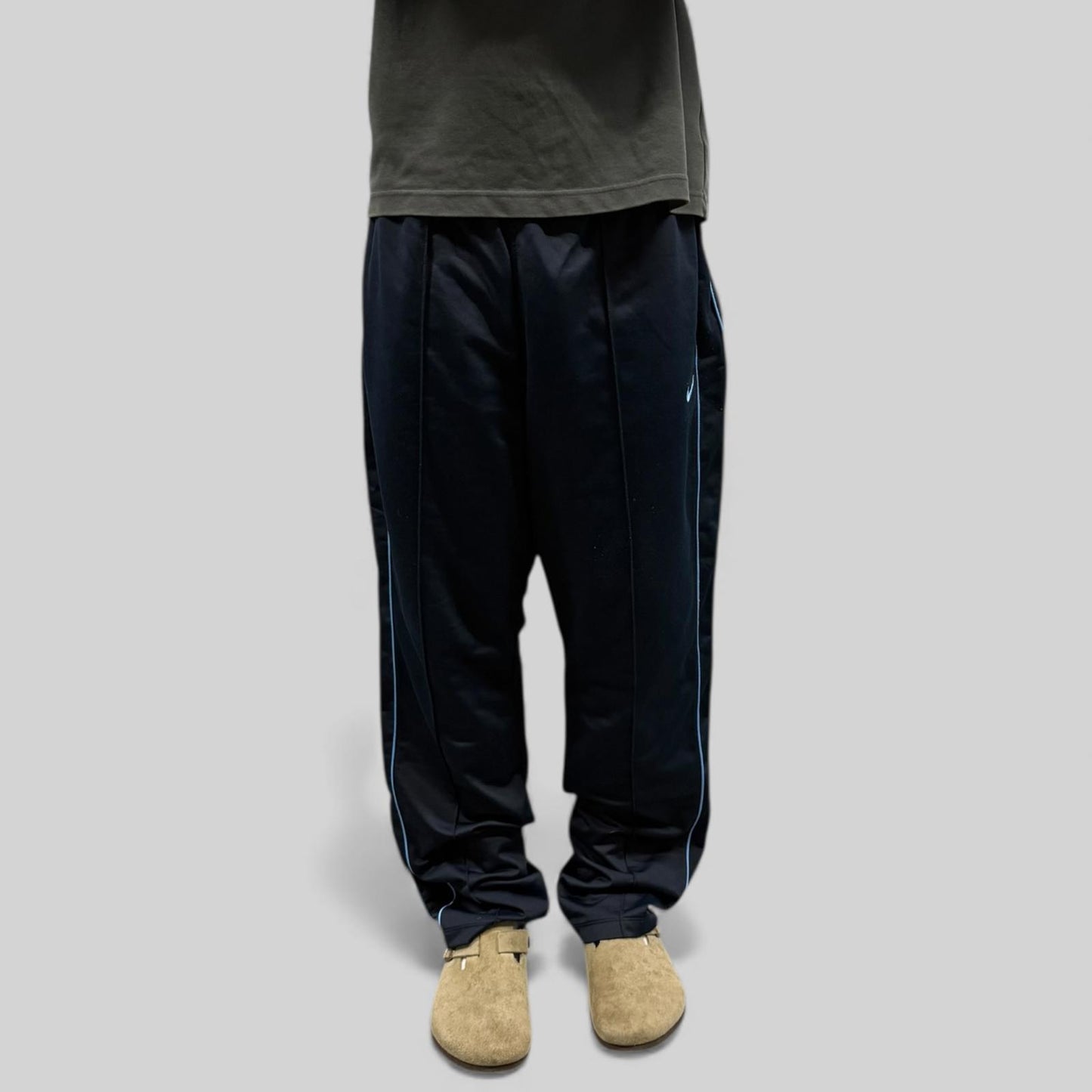 Vintage Nike side stripe baggy track pants (XL)