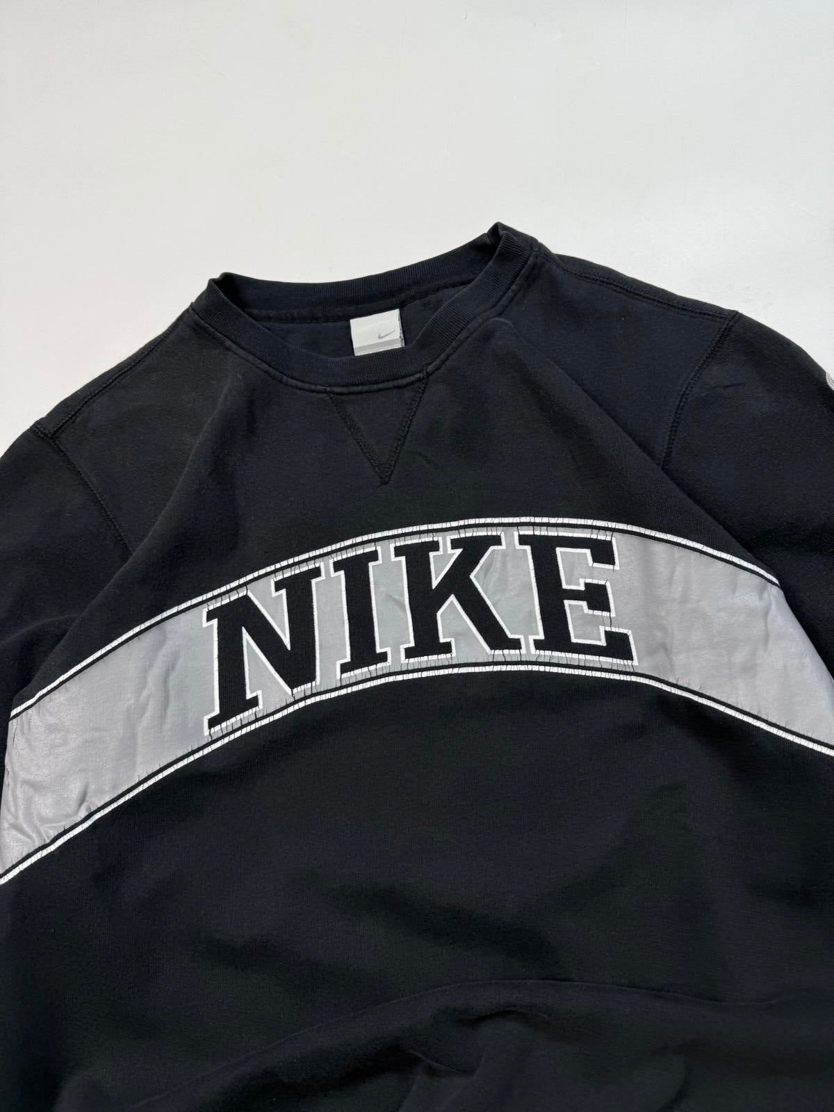 Vintage Nike spell out sweatshirt (M)