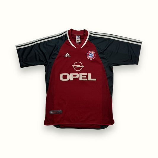 Bayern Munich authentic 2001/02 adidas football shirt