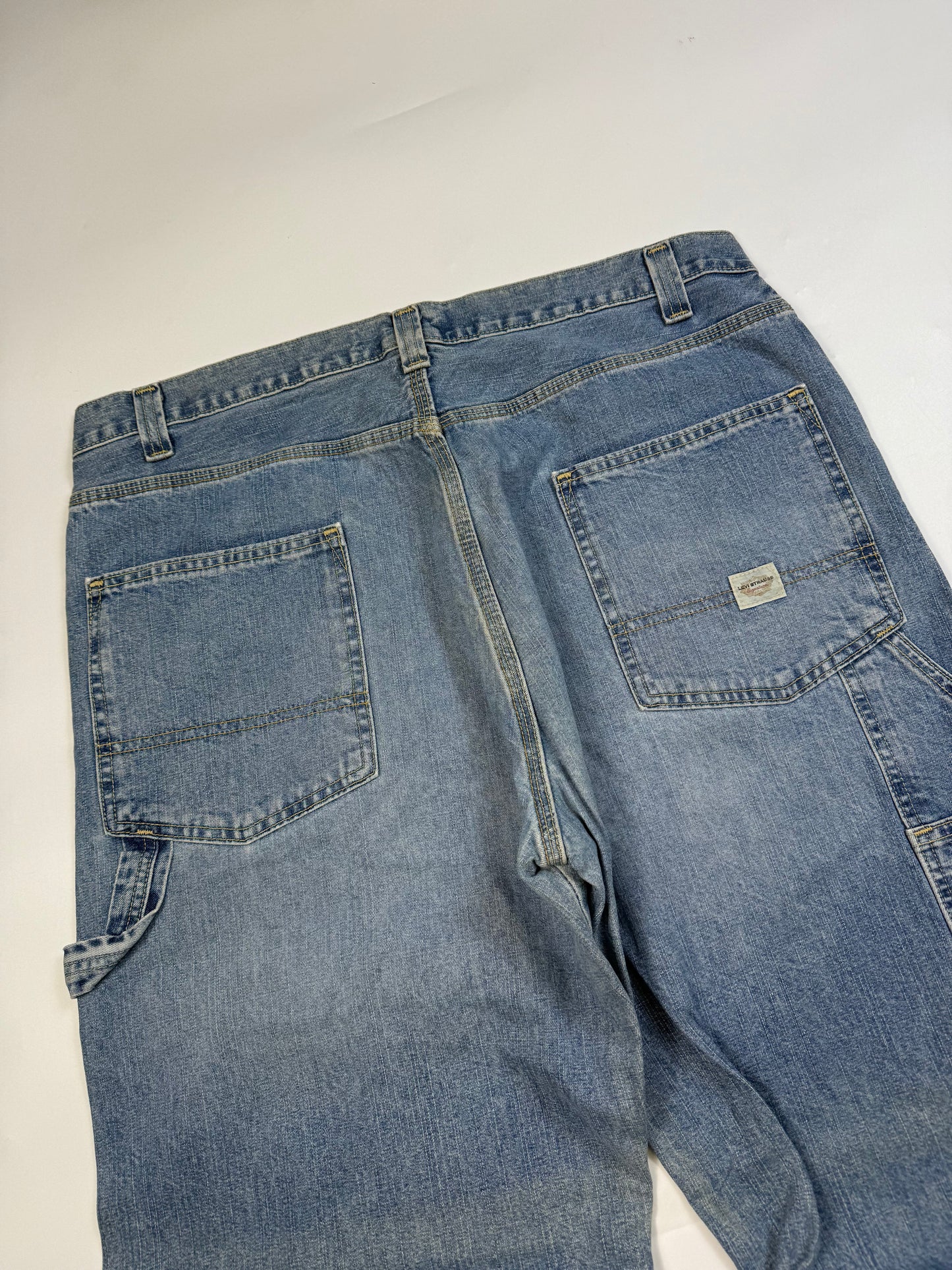 Vintage Levi's strauss baggy carpenter jeans (W38)