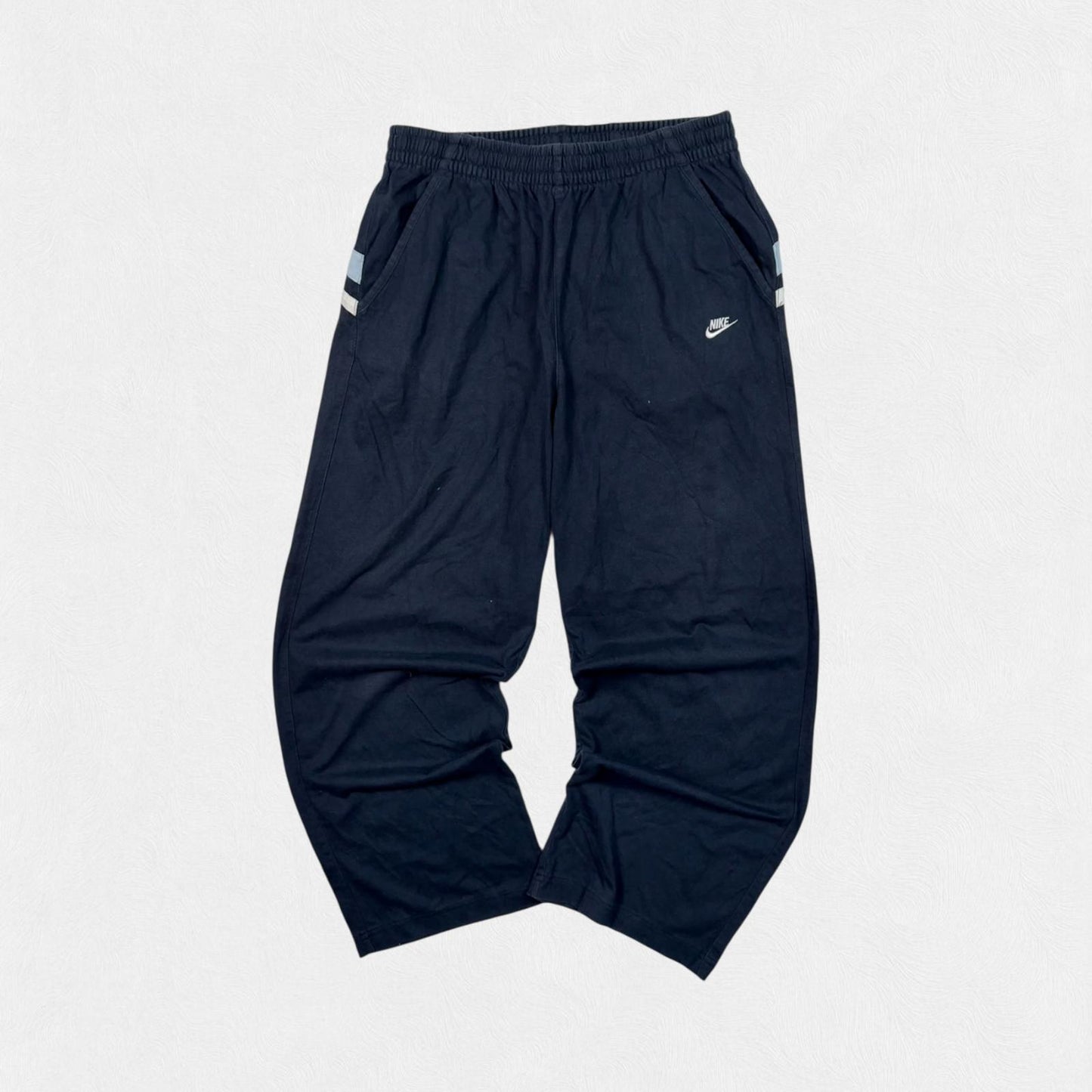 Vintage Nike baggy joggers (L)