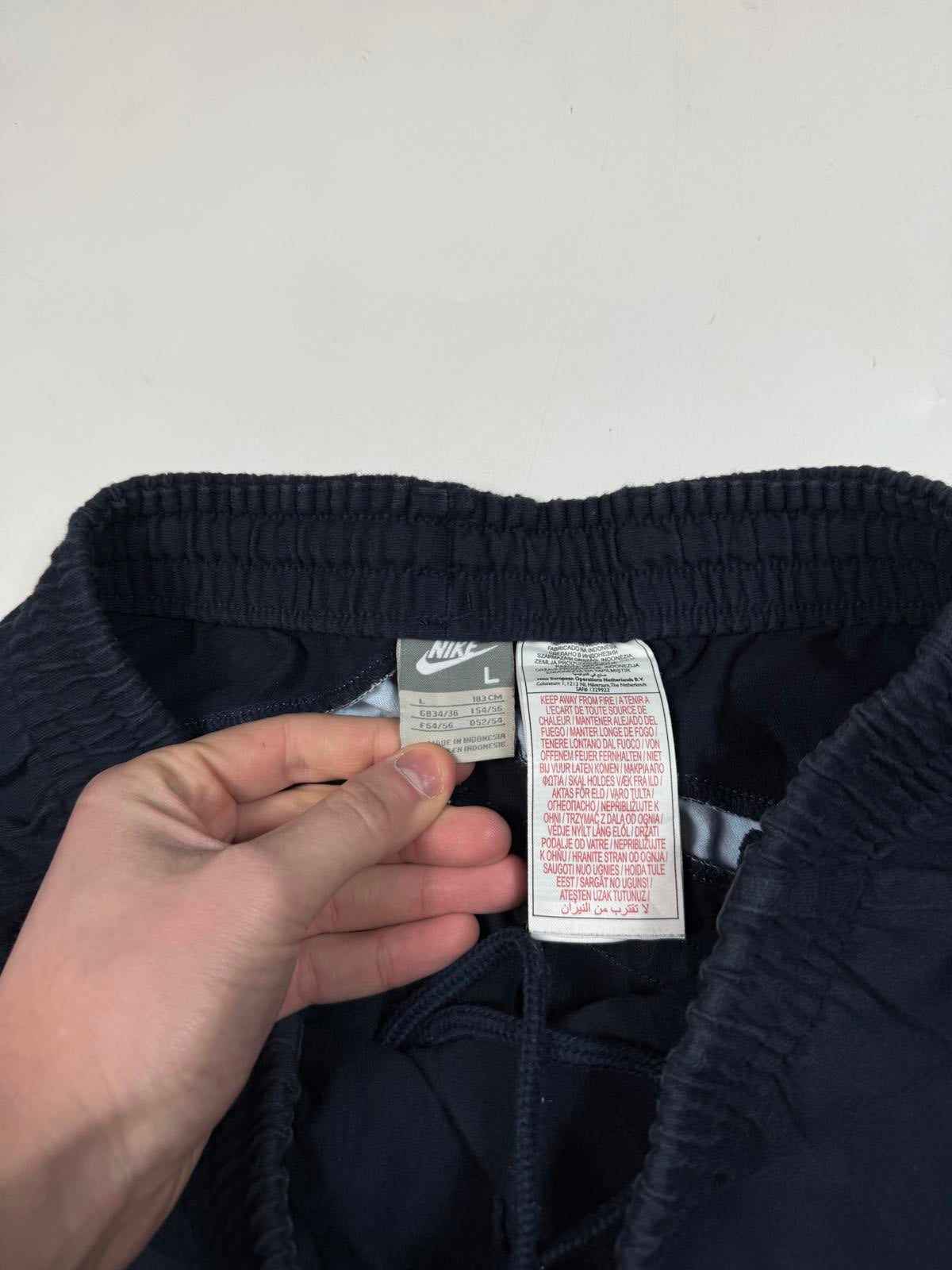 Vintage Nike baggy joggers (L)