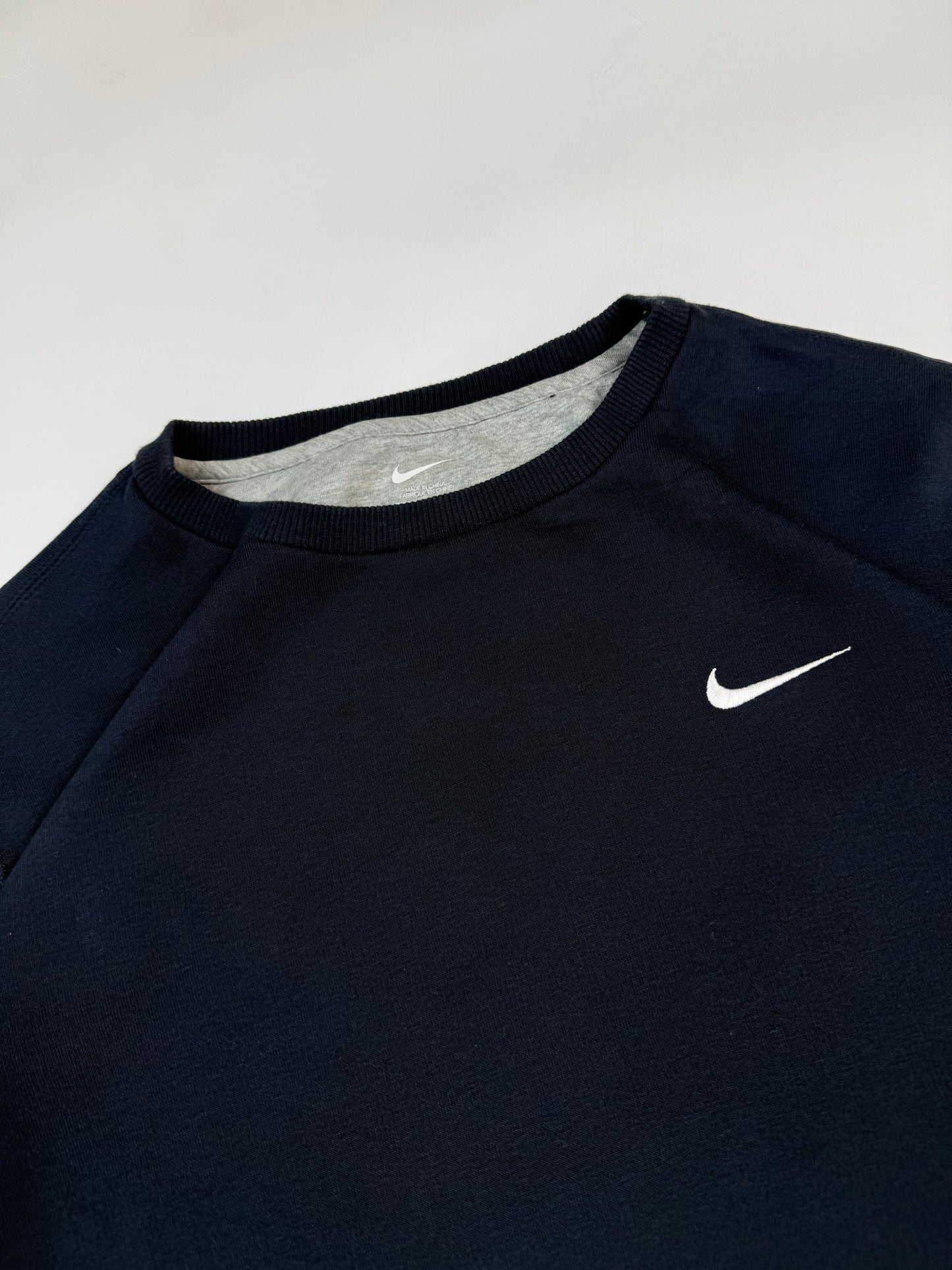 Nike mini swoosh sweatshirt (XL)
