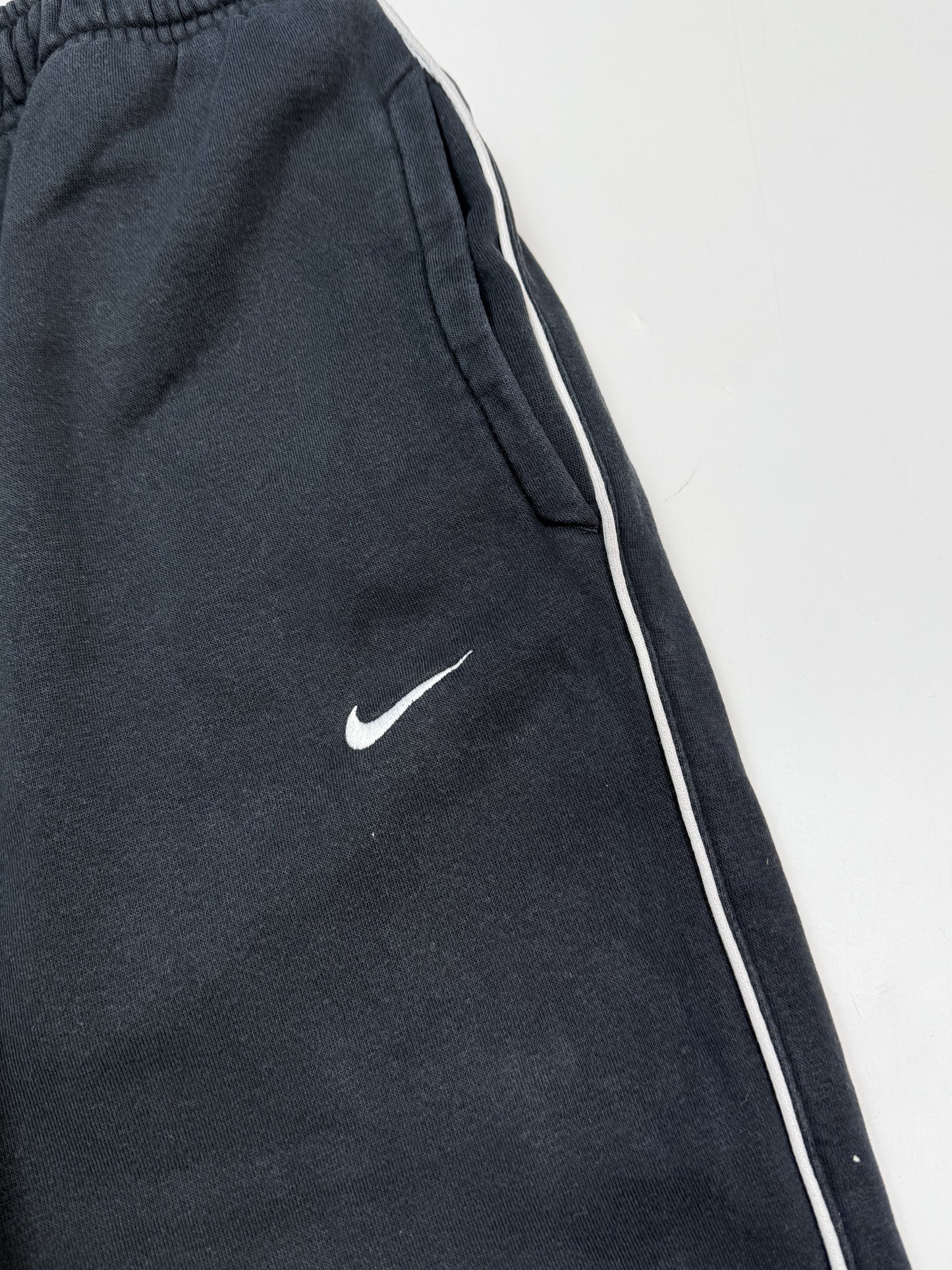 Vintage Nike baggy joggers (XL)