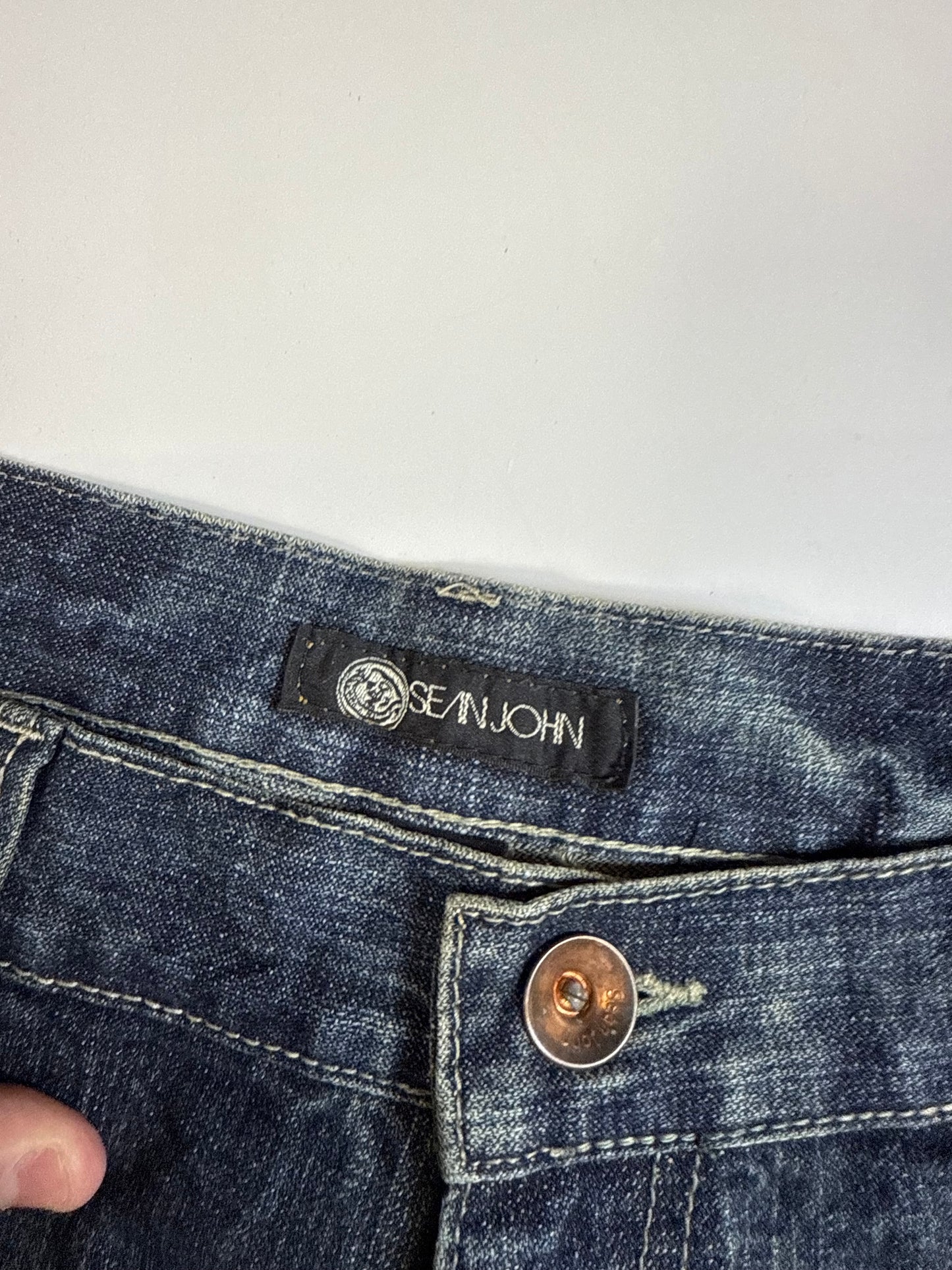 Vintage Y2K Sean John baggy jeans (W38)