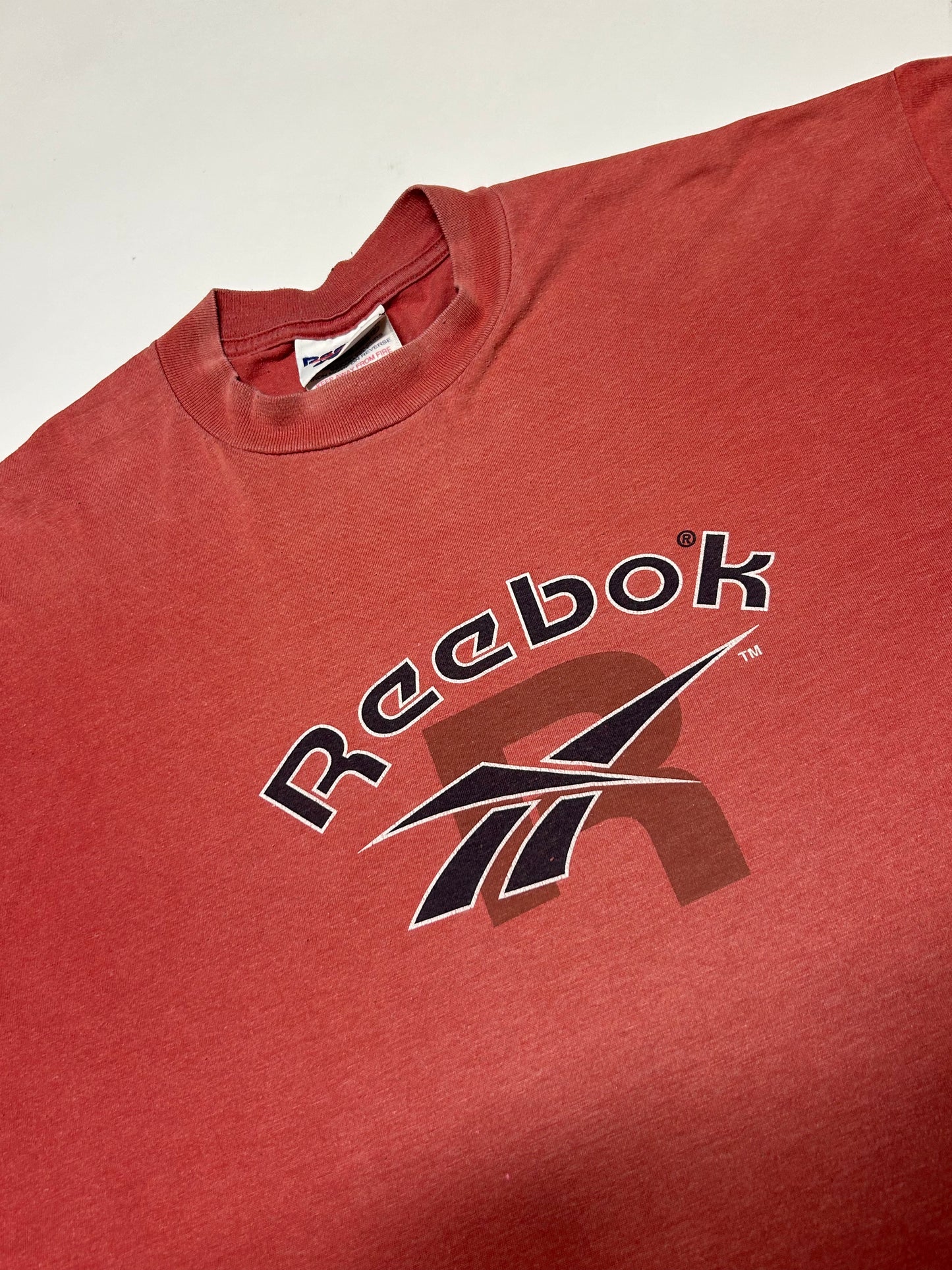 Vintage 90s Reebok spell out tee (XL)