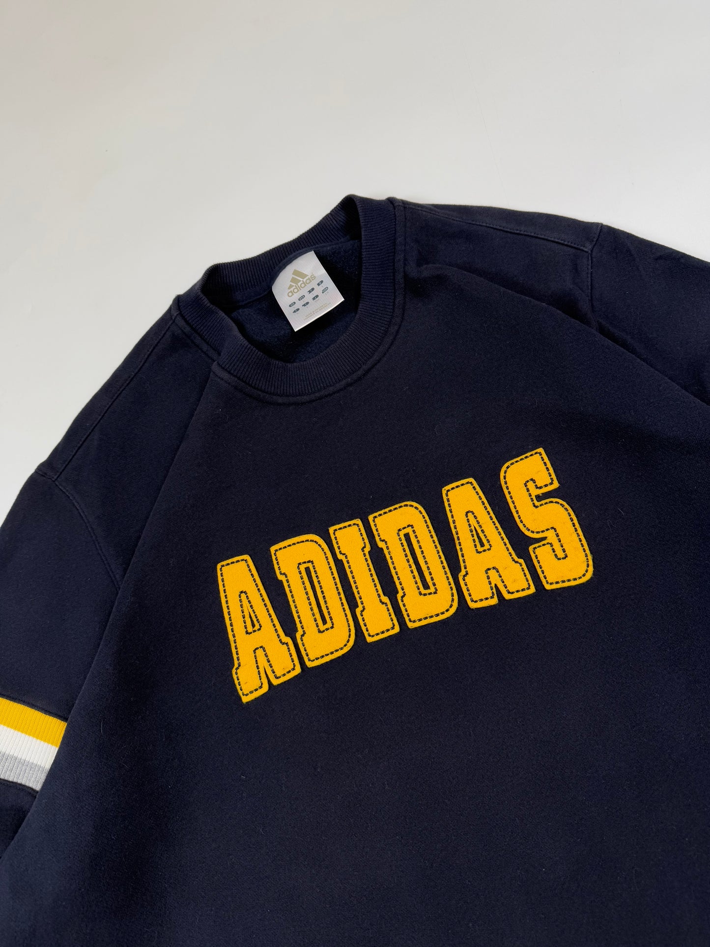 Vintage Adidas spell out sweatshirt (L)