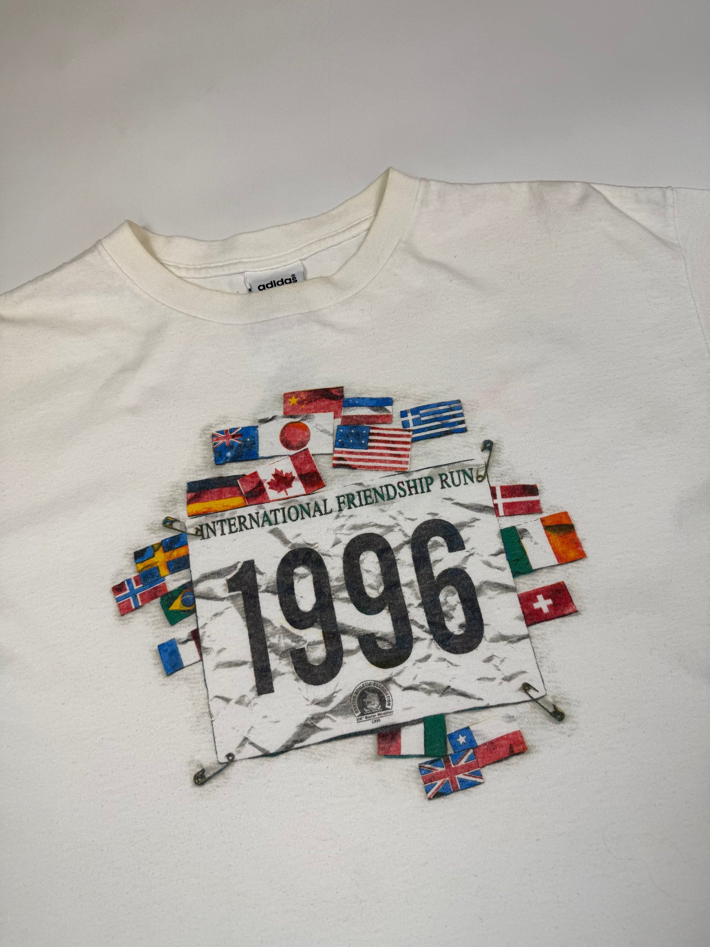 Vintage Adidas equipment 1996 graphic tee (L)