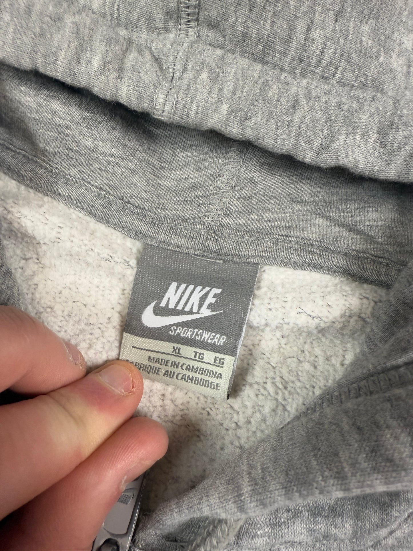 Vintage Nike full zip hoodie (XL)
