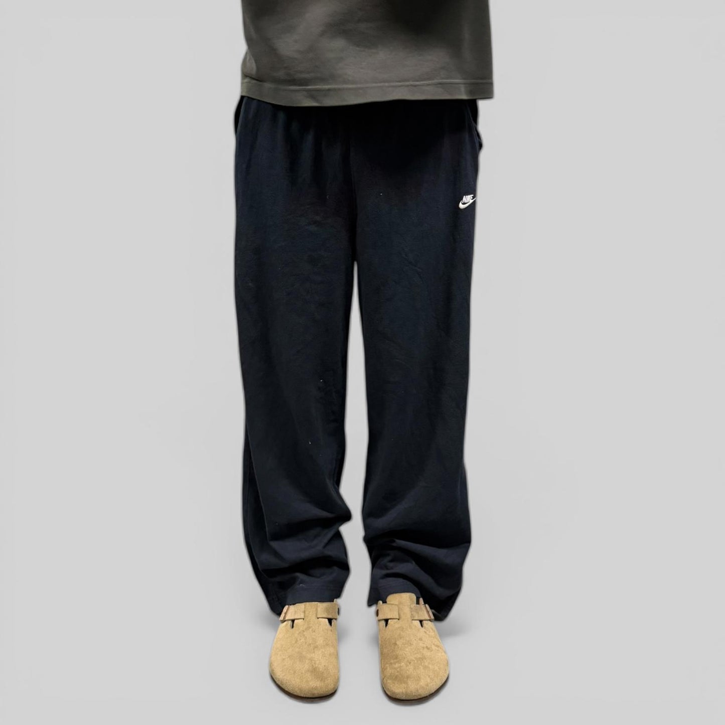 Vintage Nike baggy joggers (L)