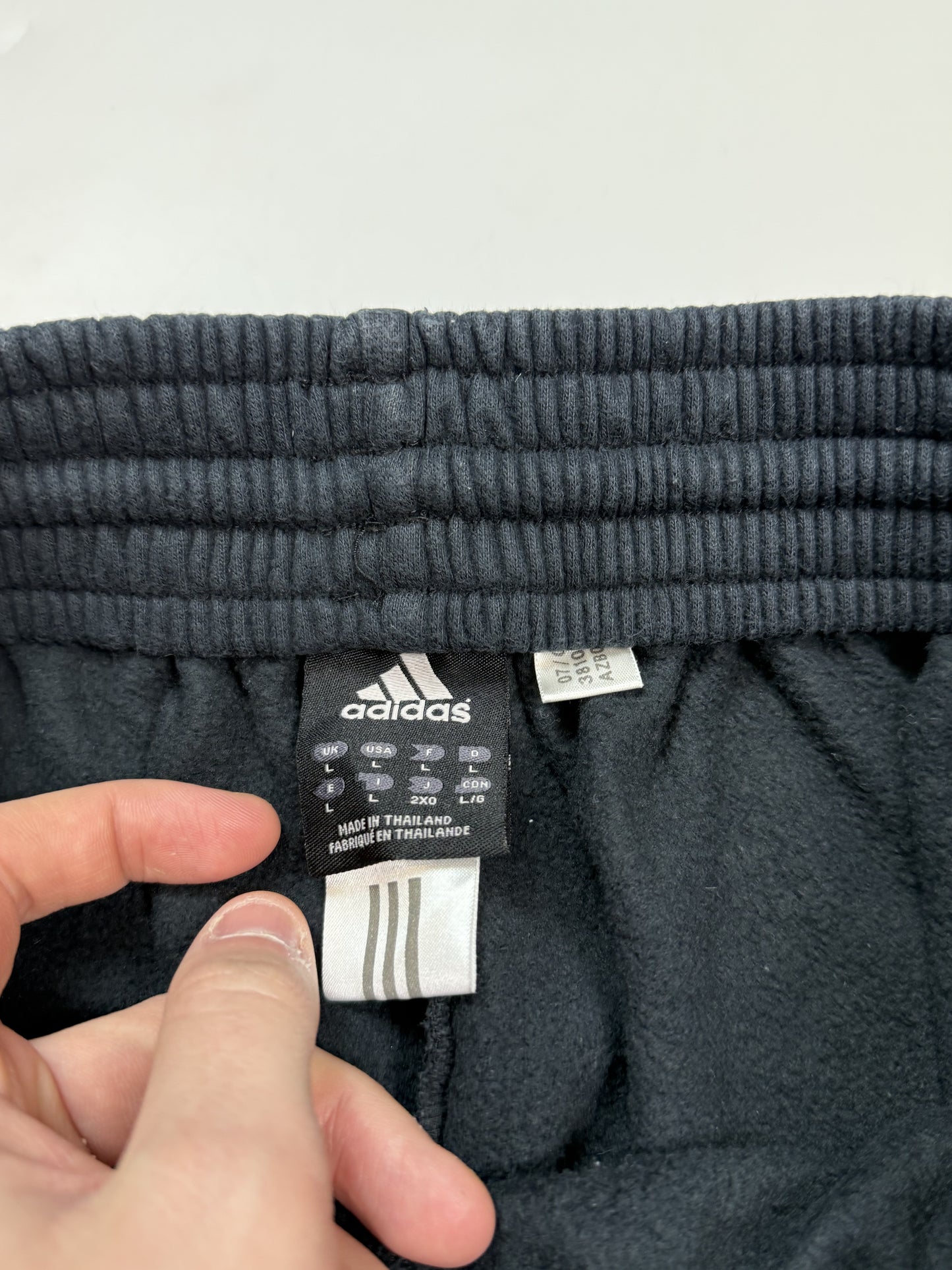 Vintage Adidas baggy joggers (L)