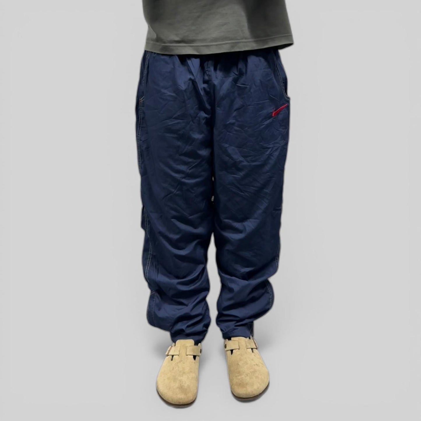 Vintage 90s Nike baggy track pants (L)