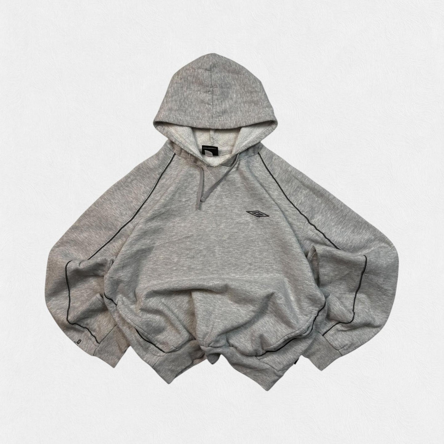 Vintage Umbro small logo hoodie (L)