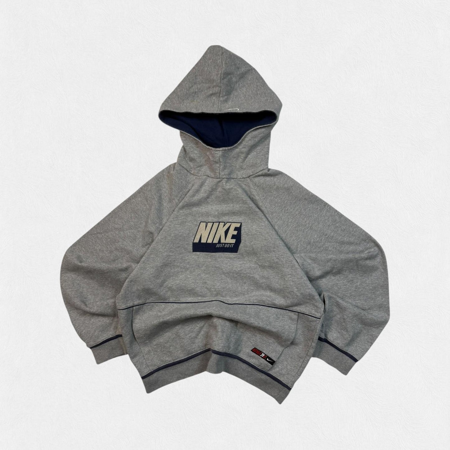 Vintage Nike centre logo hoodie (S)