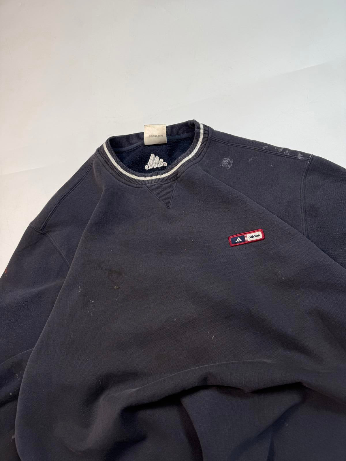 Vintage adidas small logo sweatshirt (L)