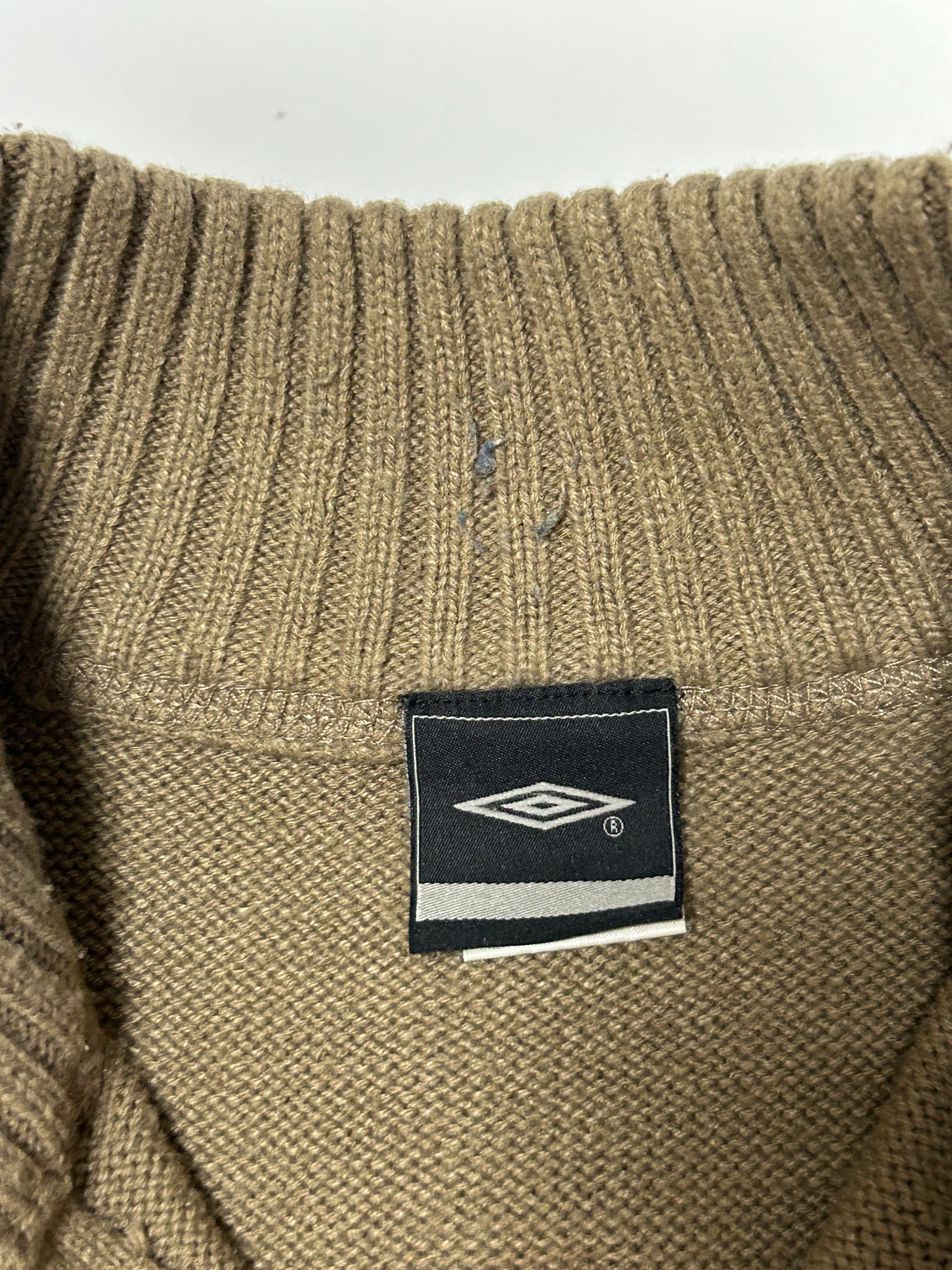Vintage Umbro spell out quarter zip knit sweater (M)