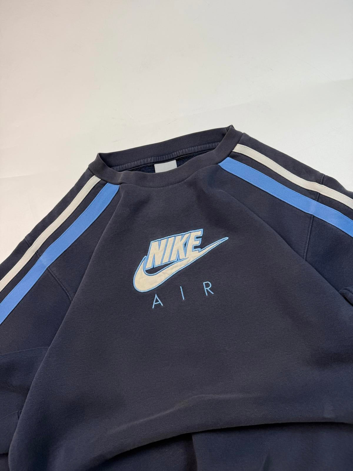Vintage Nike air centre logo sweatshirt (S)