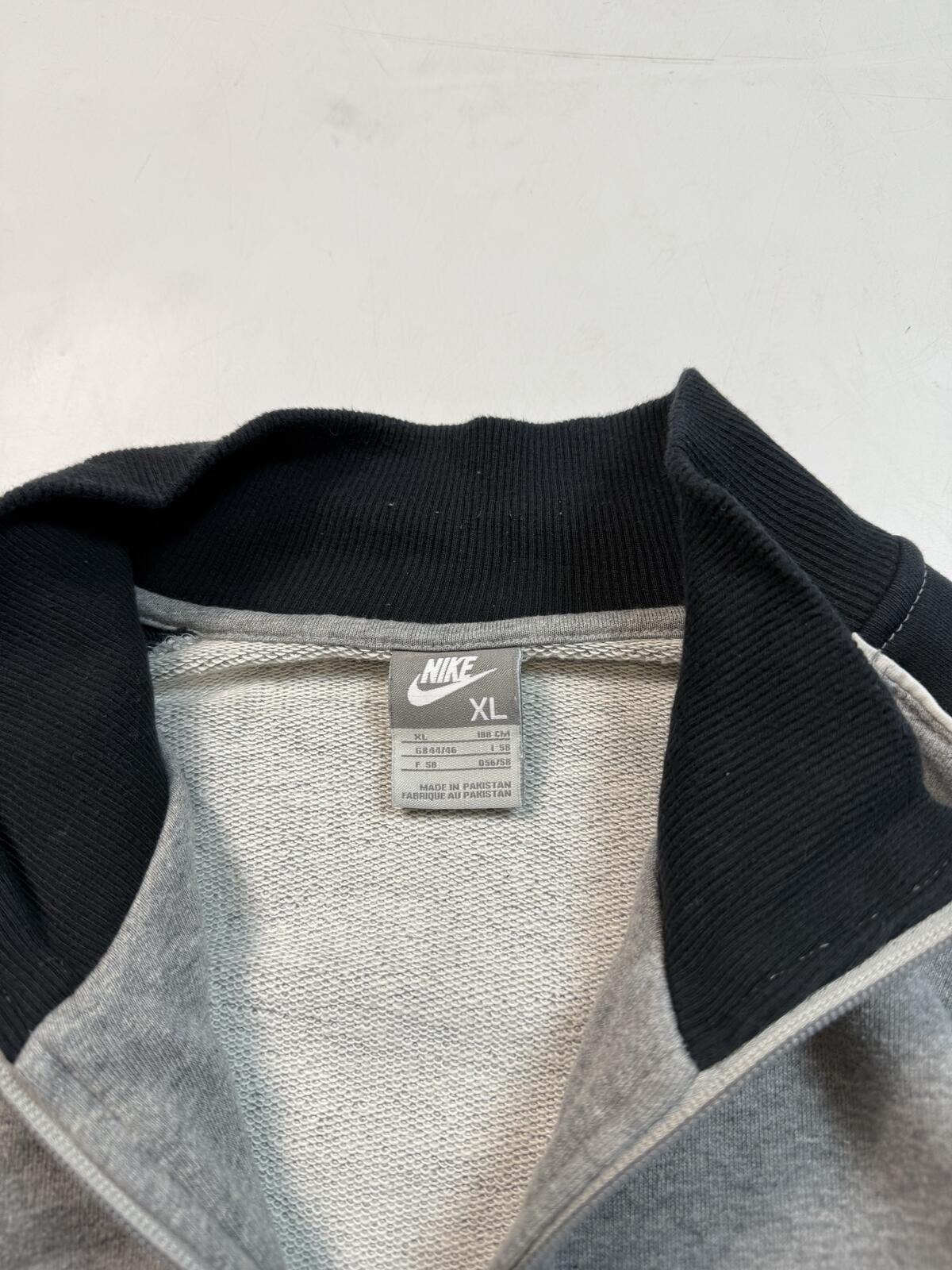 Vintage Nike full zip track top (XL)