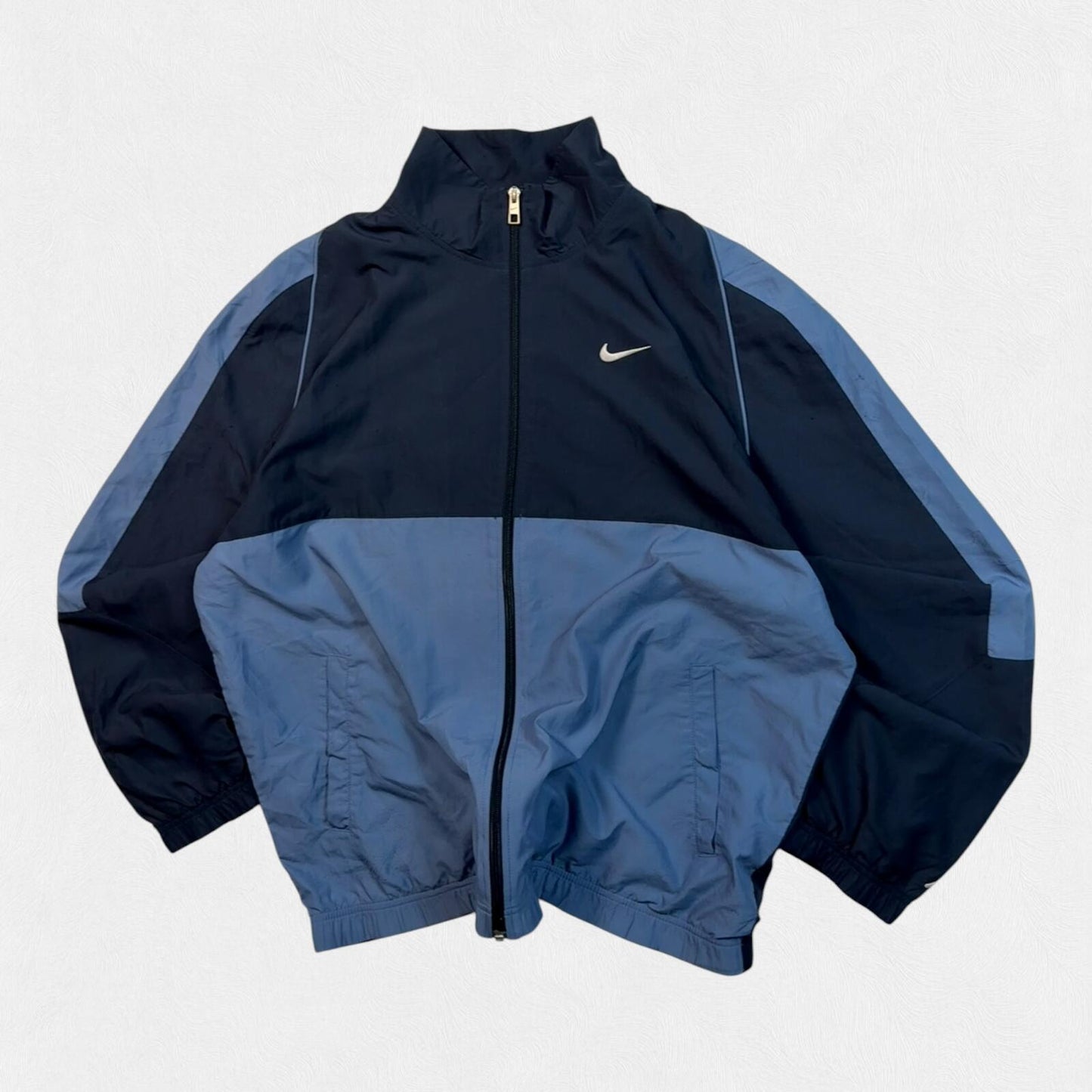 Vintage Nike mini swoosh track jacket (XL)