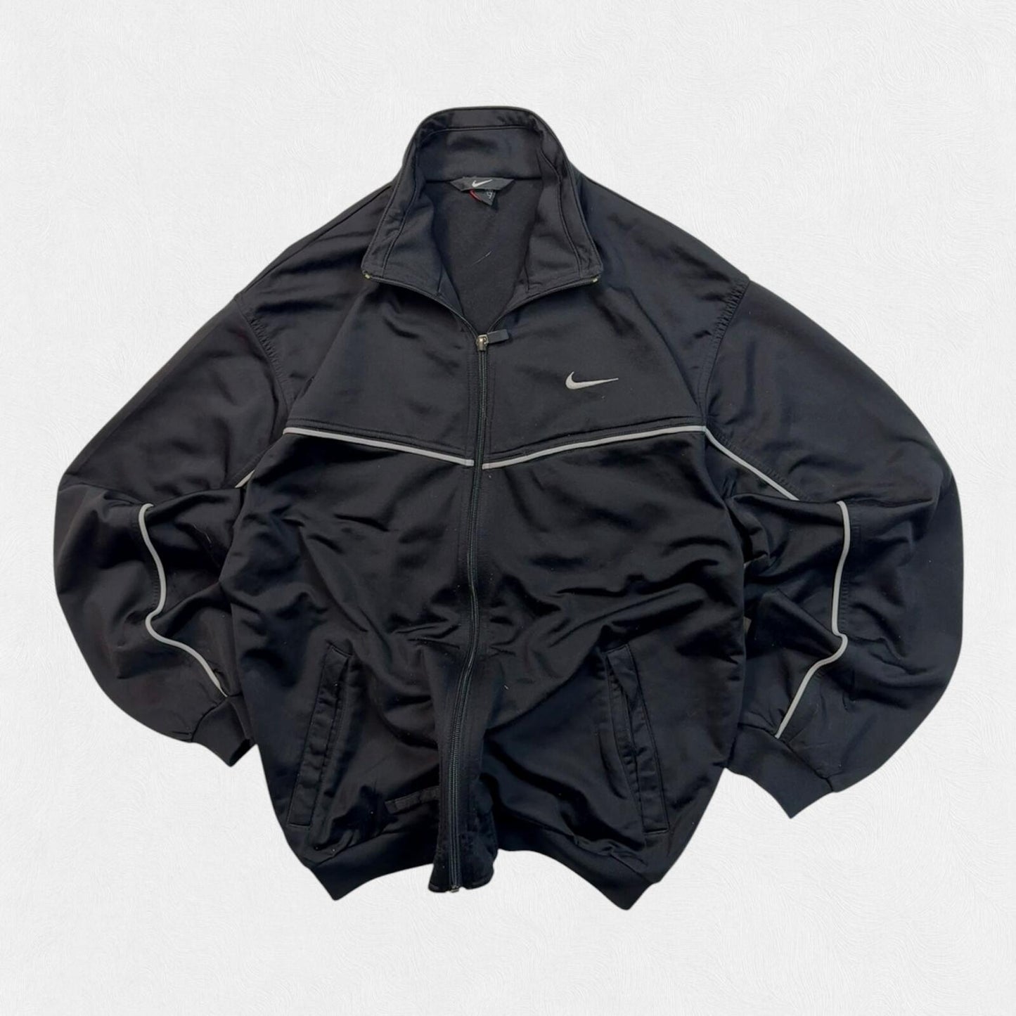 Vintage 90s Nike track jacket (M)
