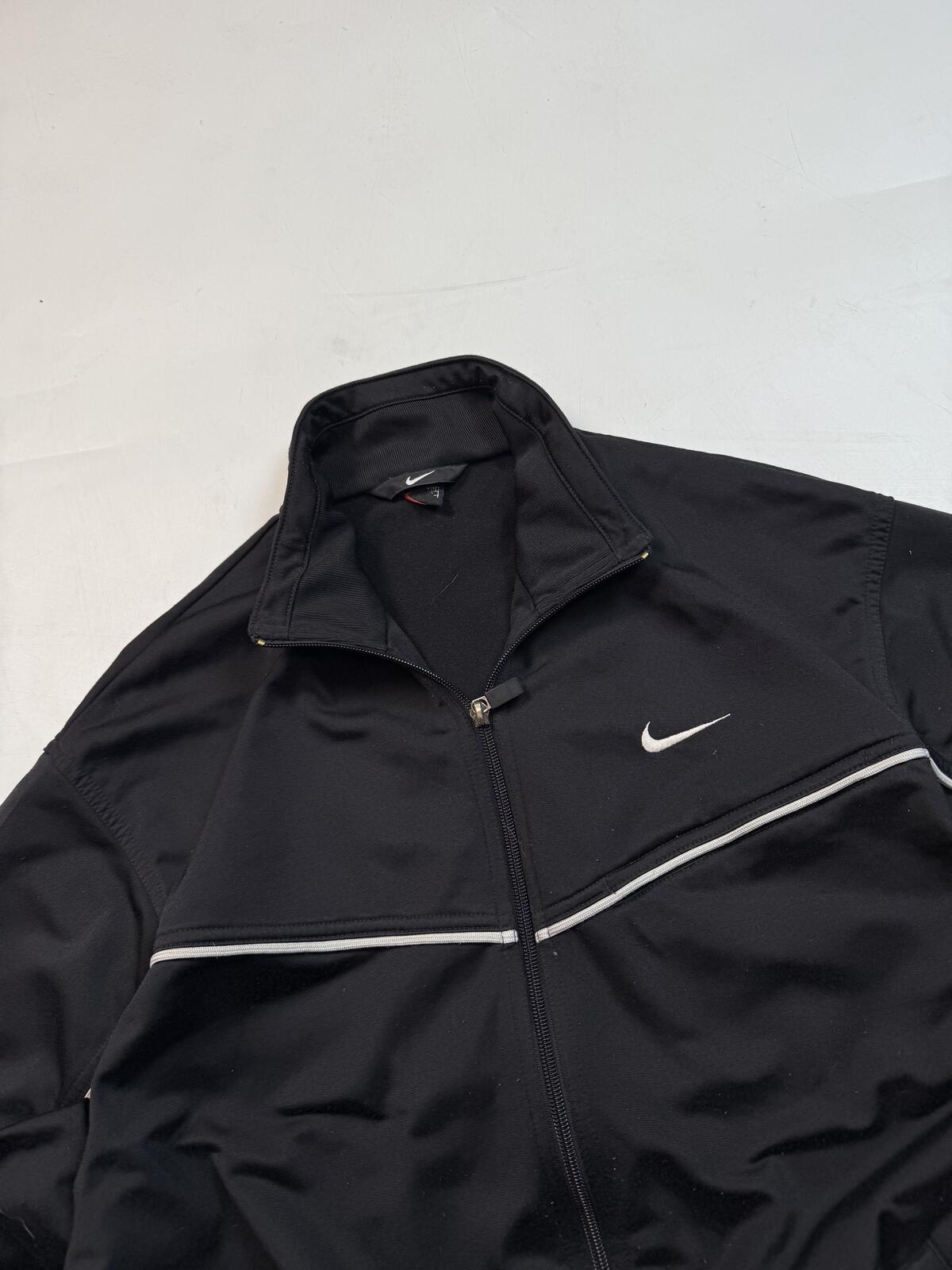 Vintage 90s Nike track jacket (M)