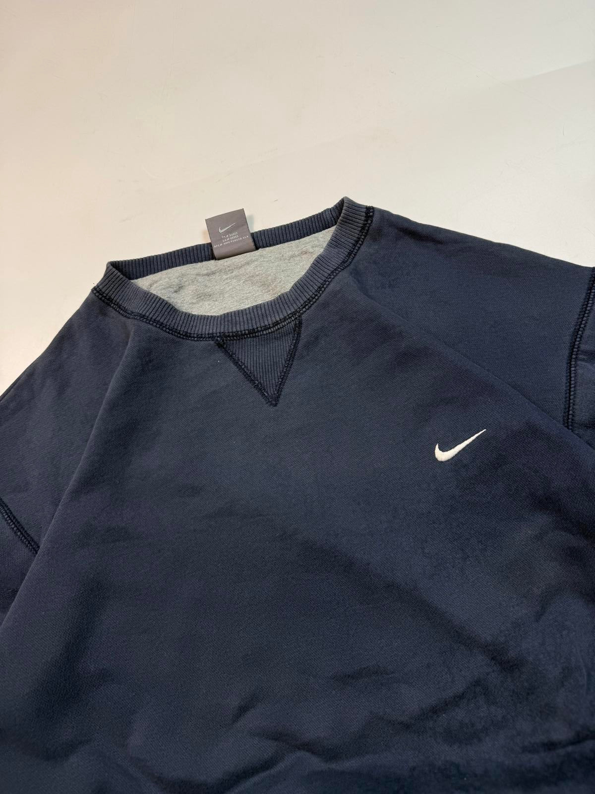 Vintage Nike mini swoosh sweatshirt (XL)