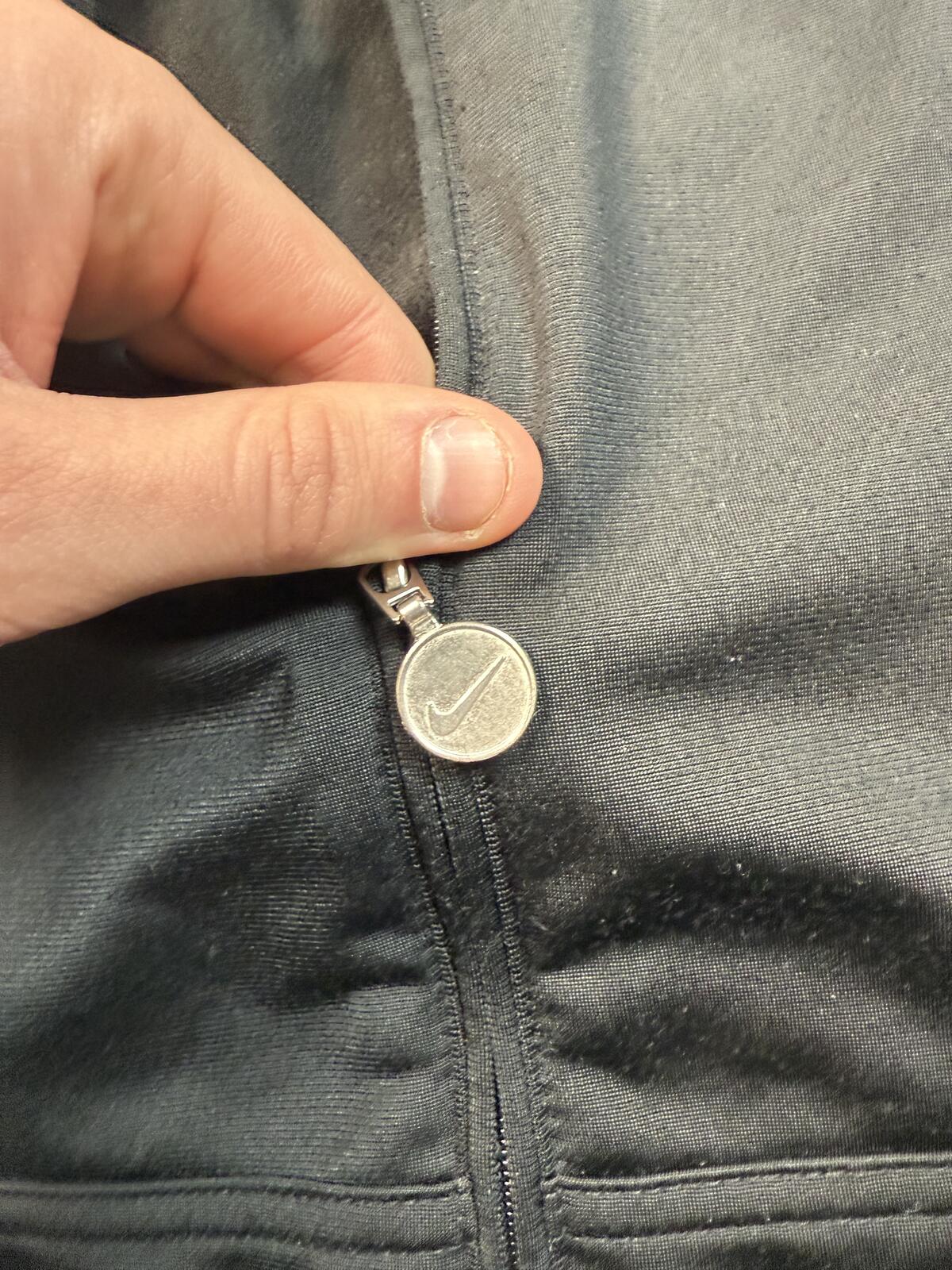 Vintage Y2K Nike track jacket (L)