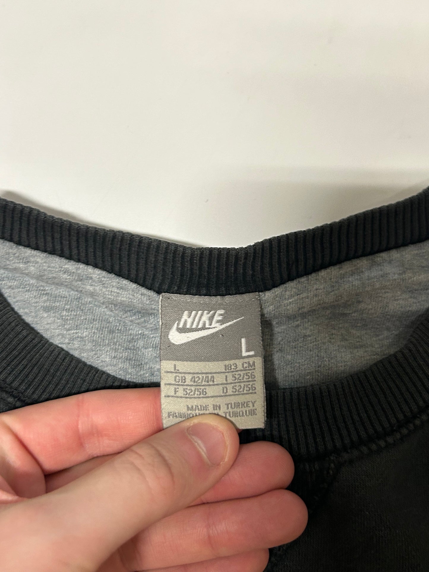 Vintage Nike mini swoosh sweatshirt (L)