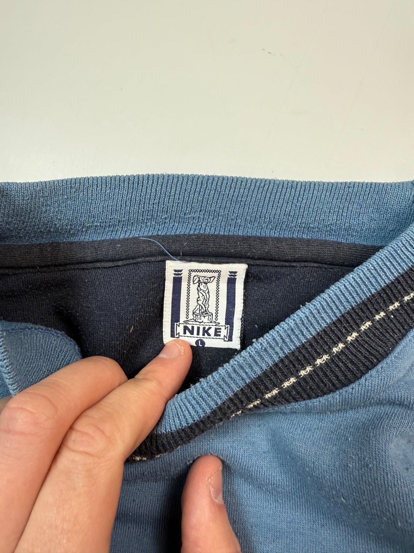 Vintage 90s Nike spell out sweatshirt (L)