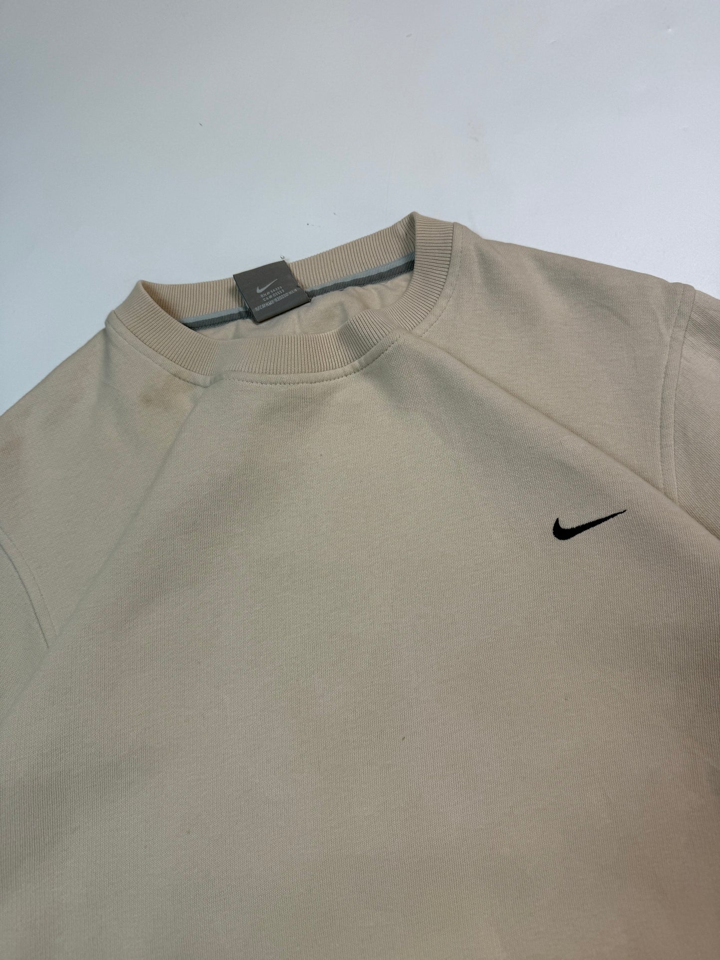 Vintage Nike mini swoosh sweatshirt (S)