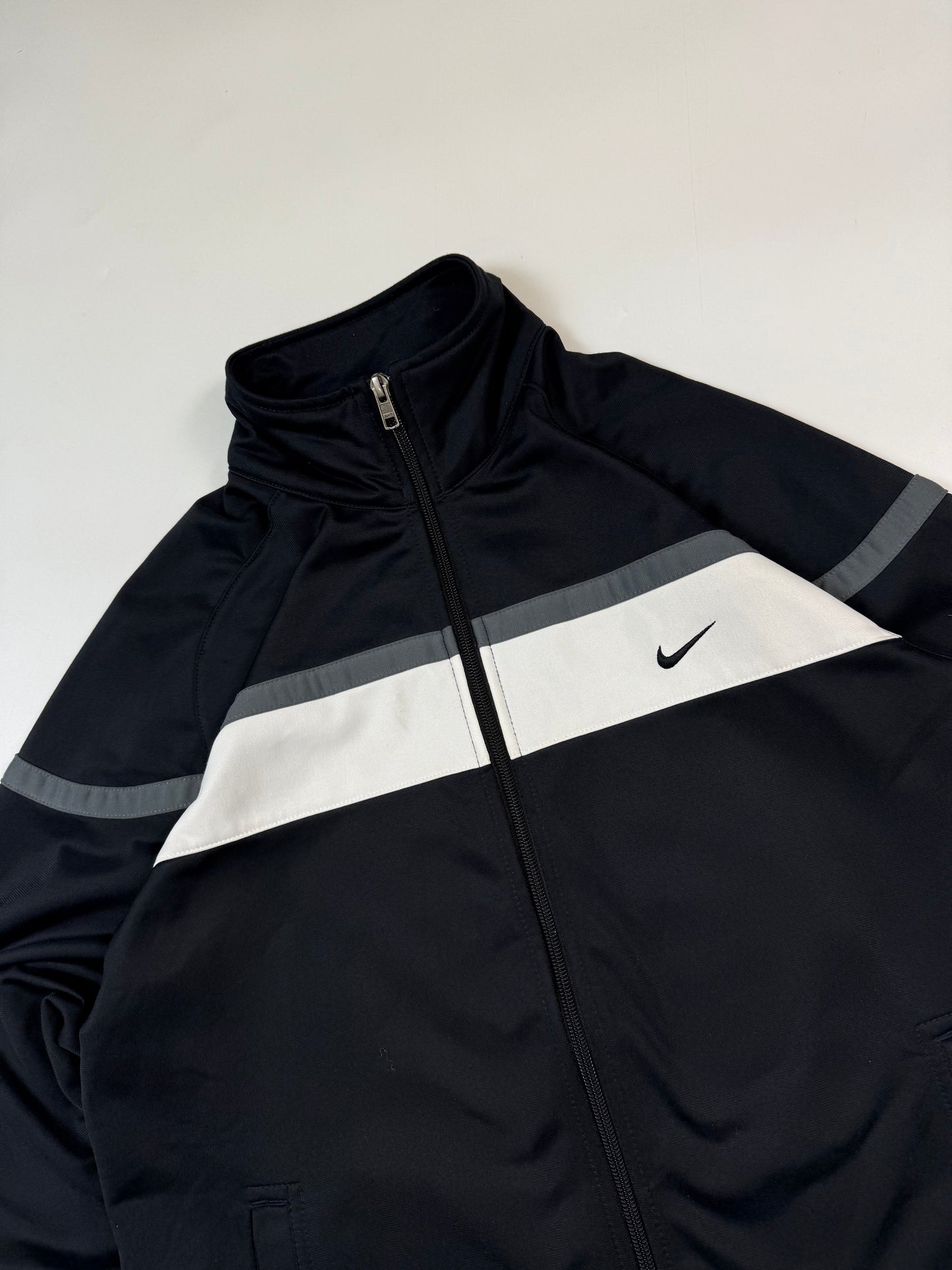 Vintage Nike mini swoosh track jacket (S)