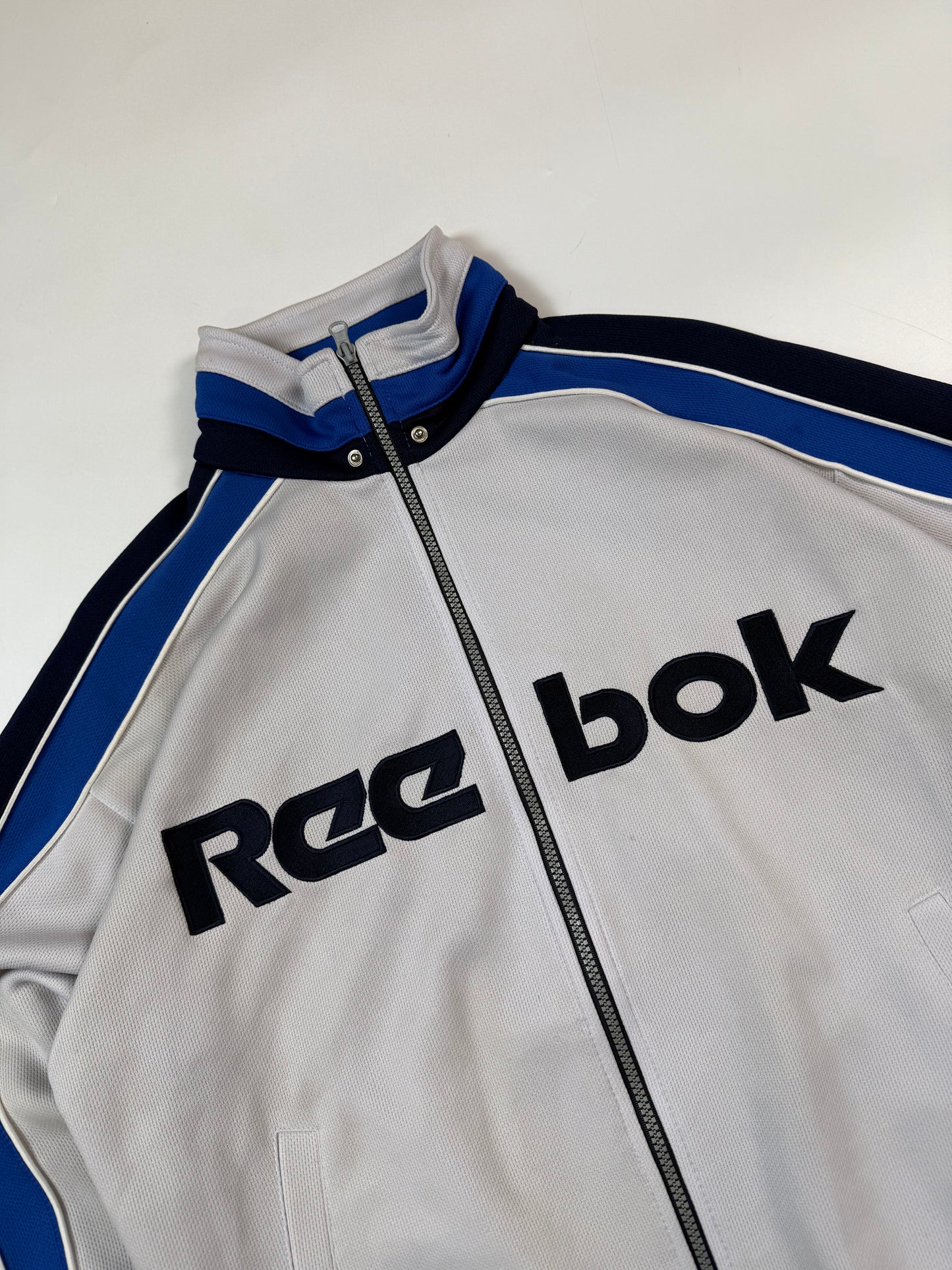 Vintage Reebok spell out track top (M)