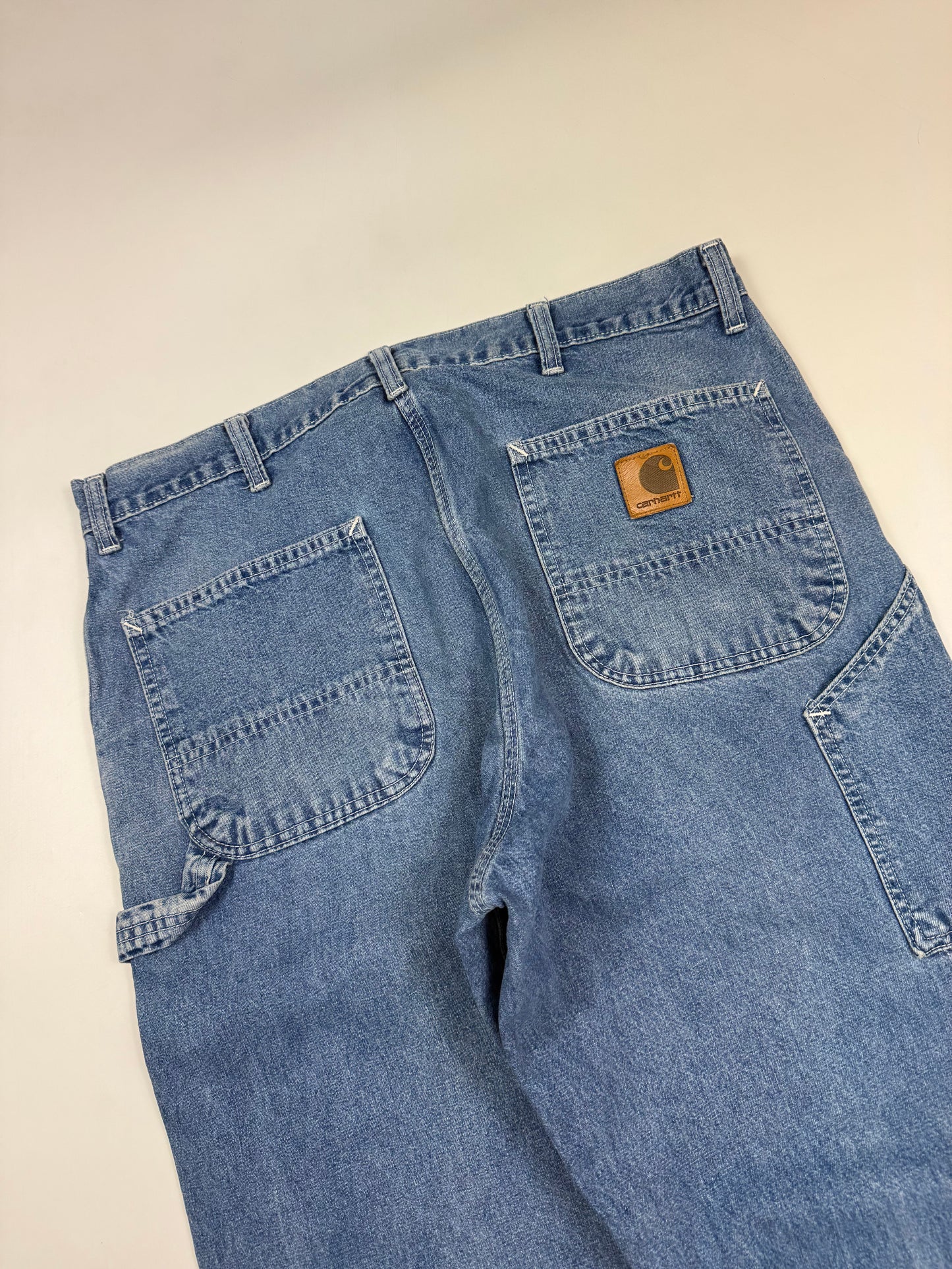 Vintage Carhartt baggy carpenter jeans (W34)