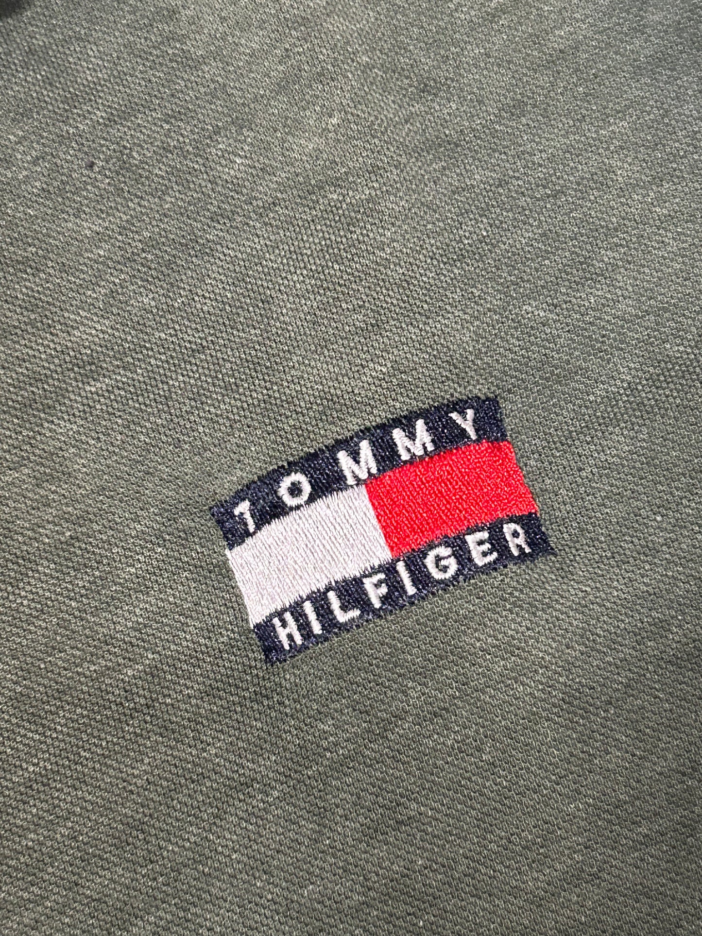 Vintage 90s Tommy Hilfiger polo shirt (M)
