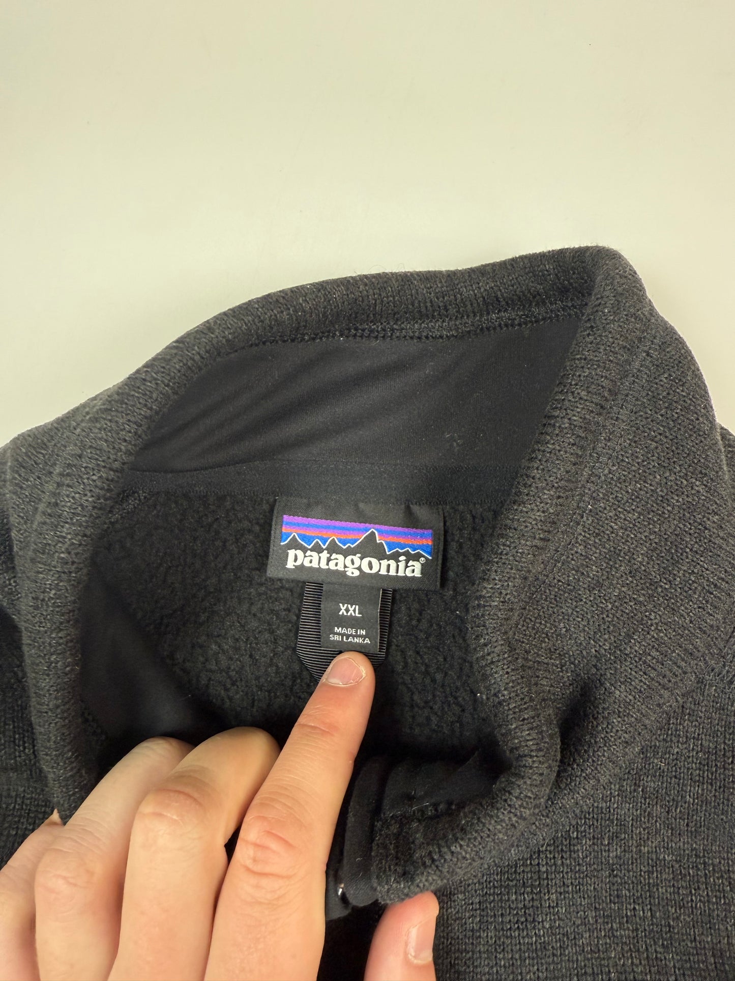 Patagonia full zip up fleece vest (XXL)