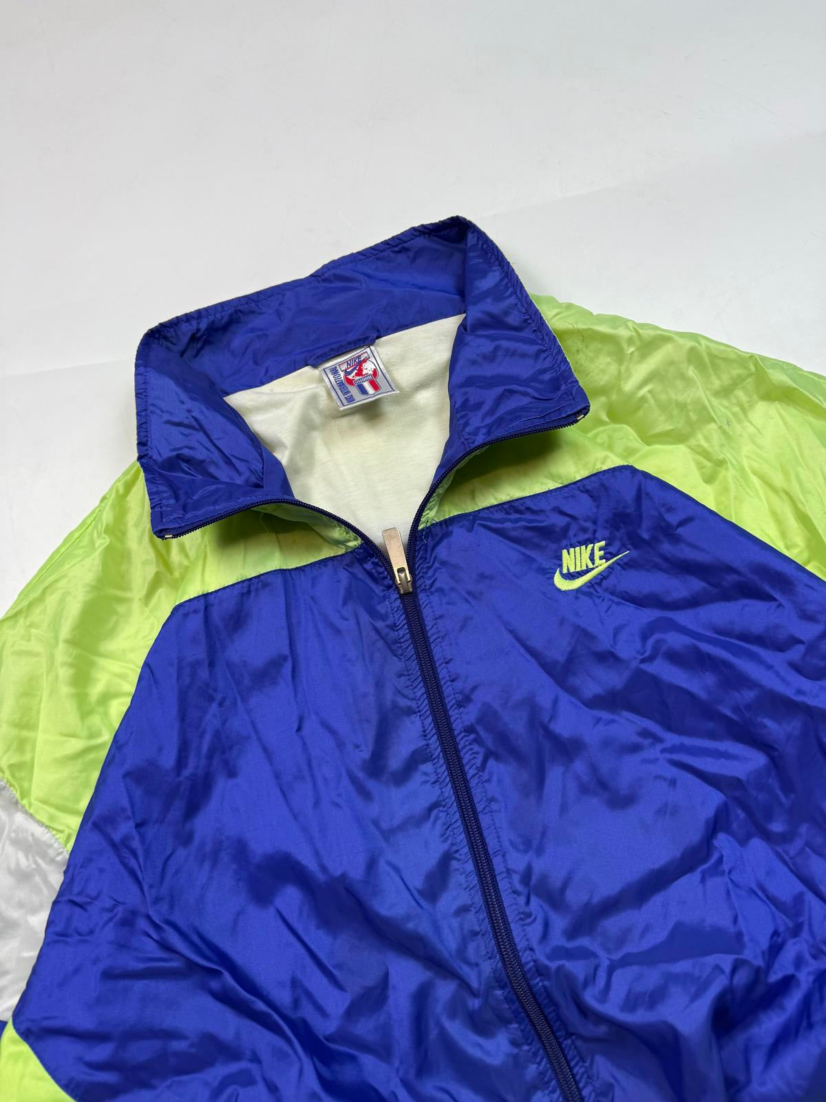 Vintage 90s Nike international track jacket (XL)