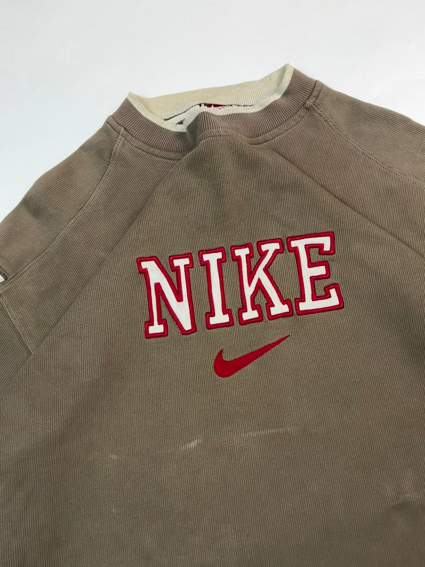 Vintage 90s Nike spell out sweatshirt (XL)